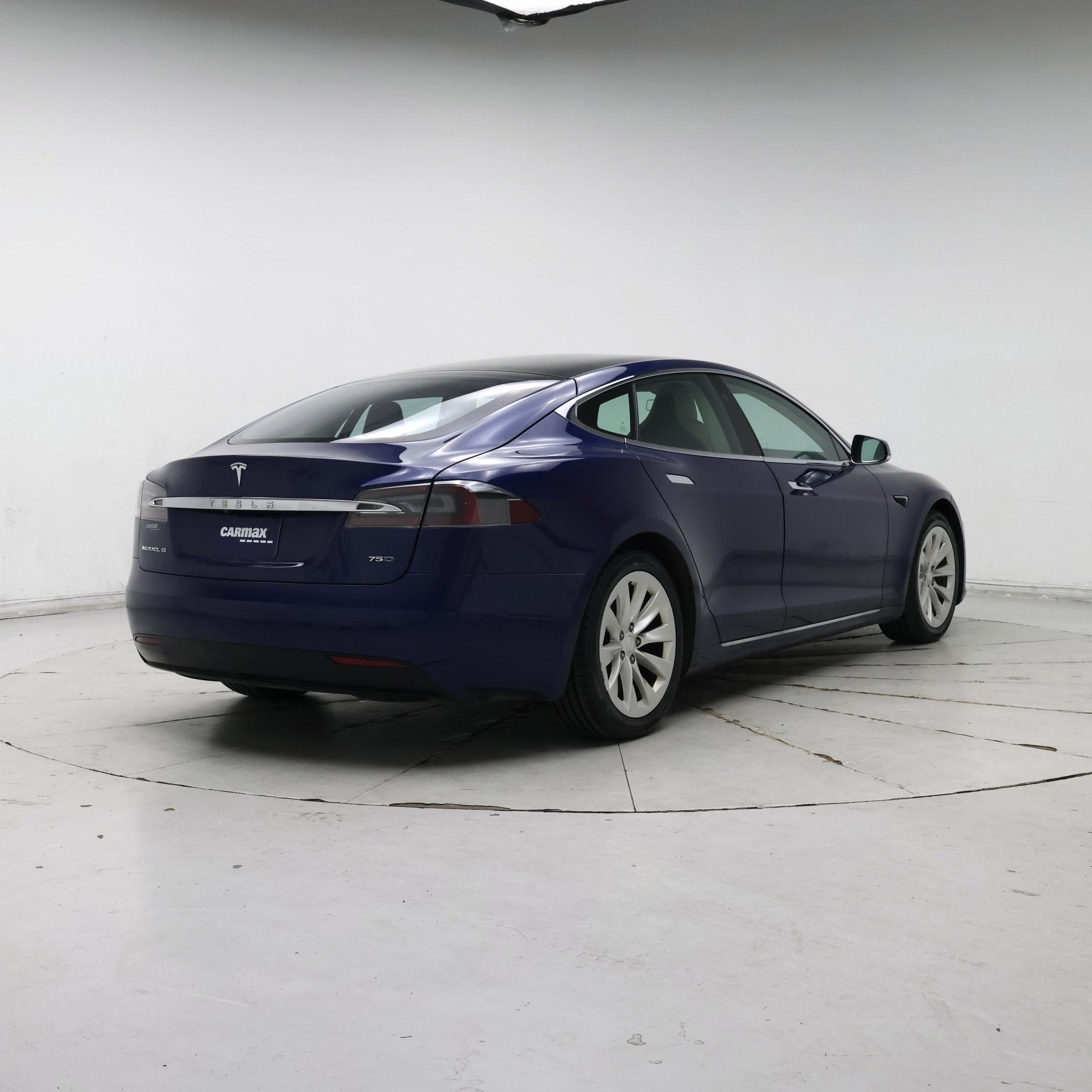 Thumbnail: 2018 Tesla Model S - 8