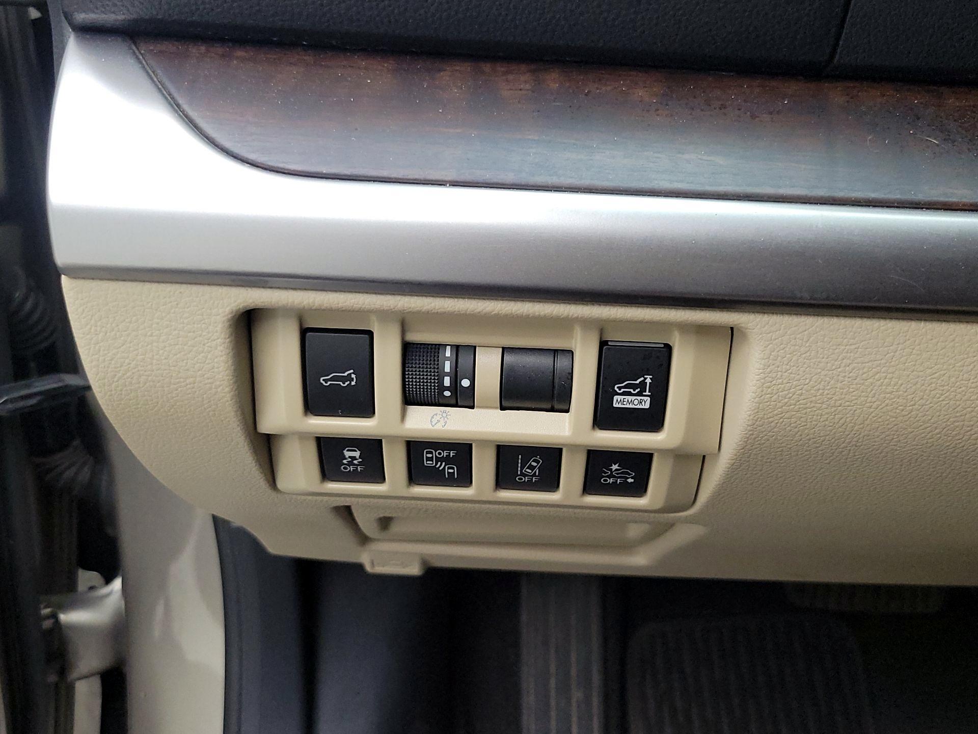 Thumbnail: 2019 Subaru Outback - 13