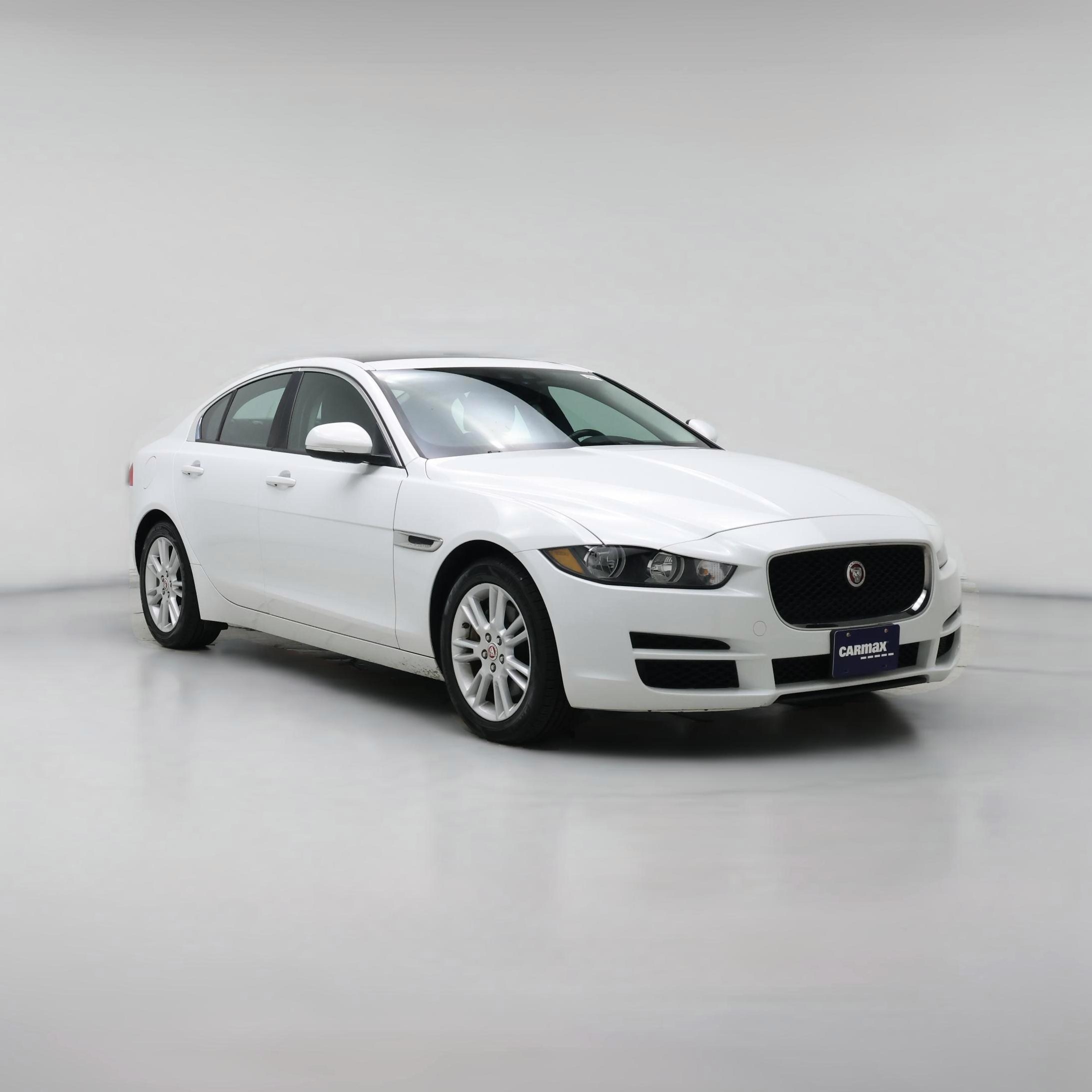 Thumbnail: 2018 Jaguar XE - 1