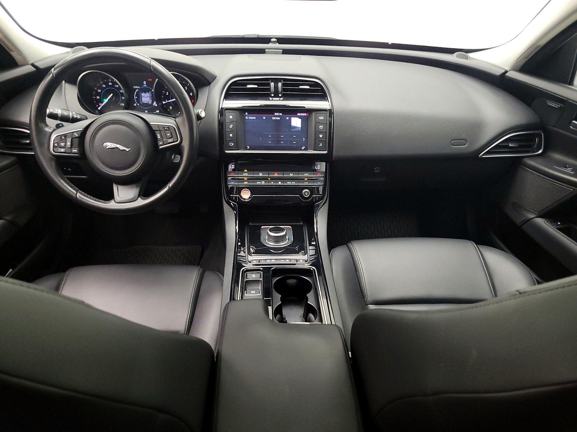 Thumbnail: 2018 Jaguar XE - 9