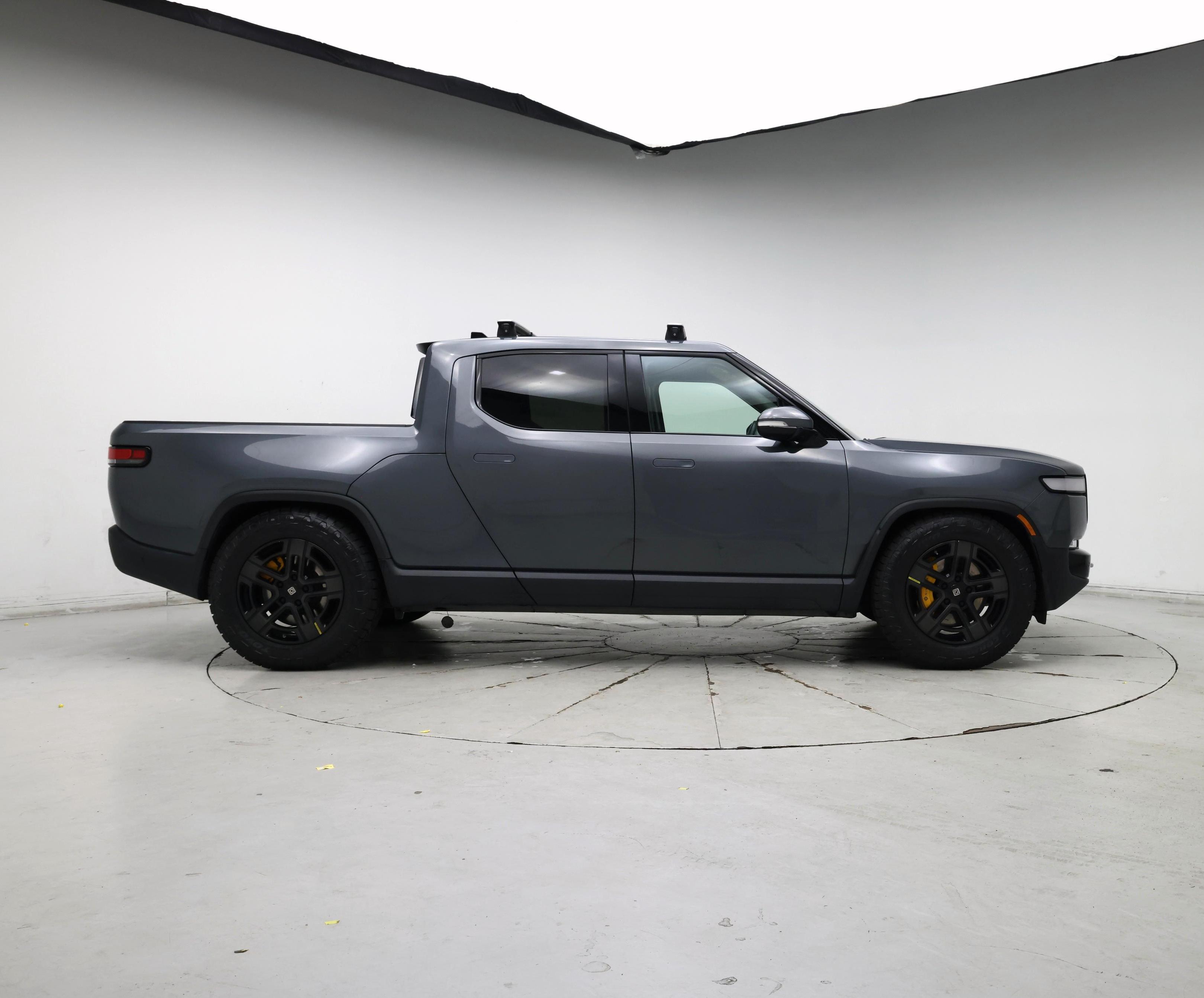 Thumbnail: 2022 Rivian R1T - 7