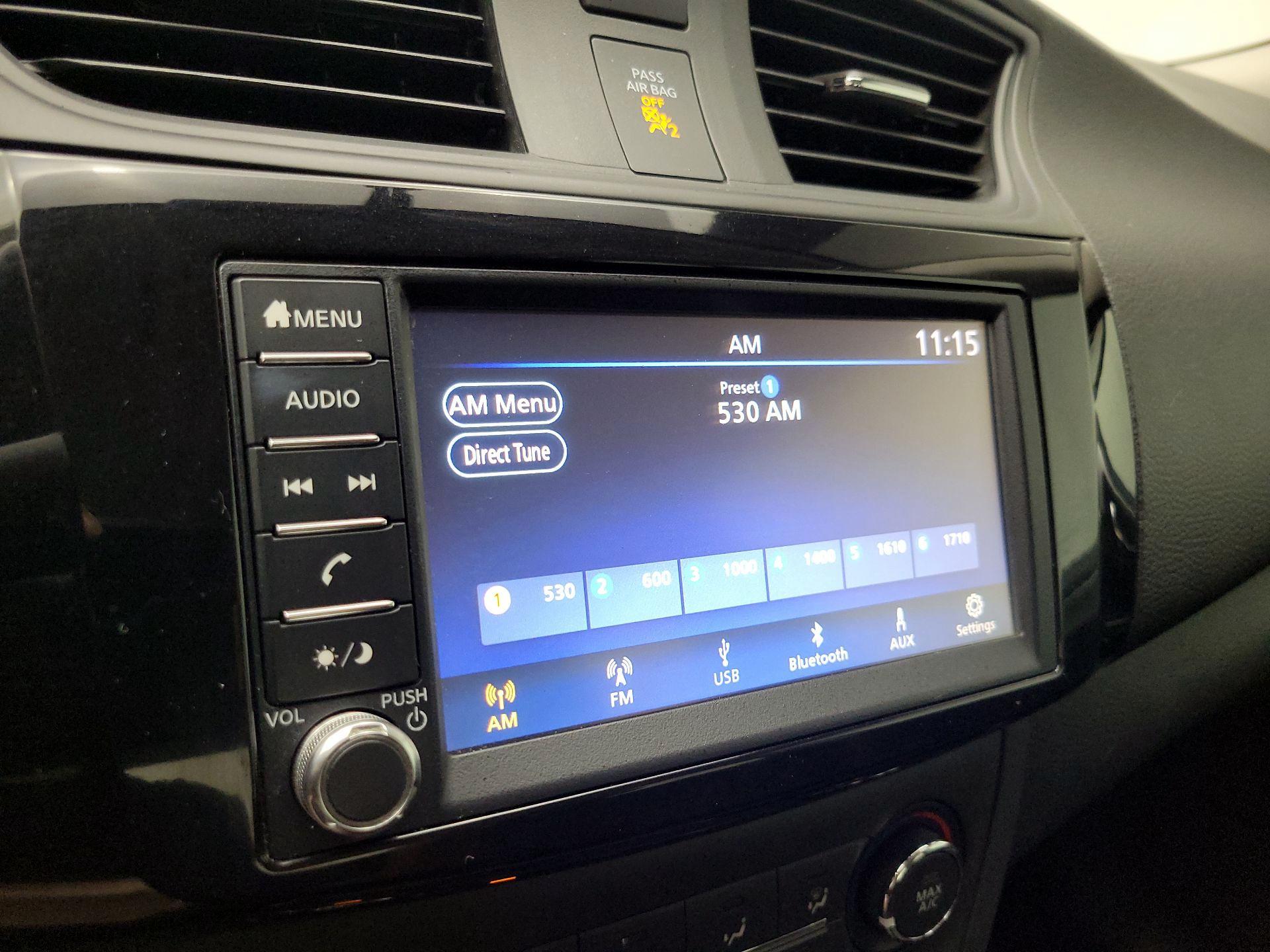 Thumbnail: 2019 Nissan Sentra - 15