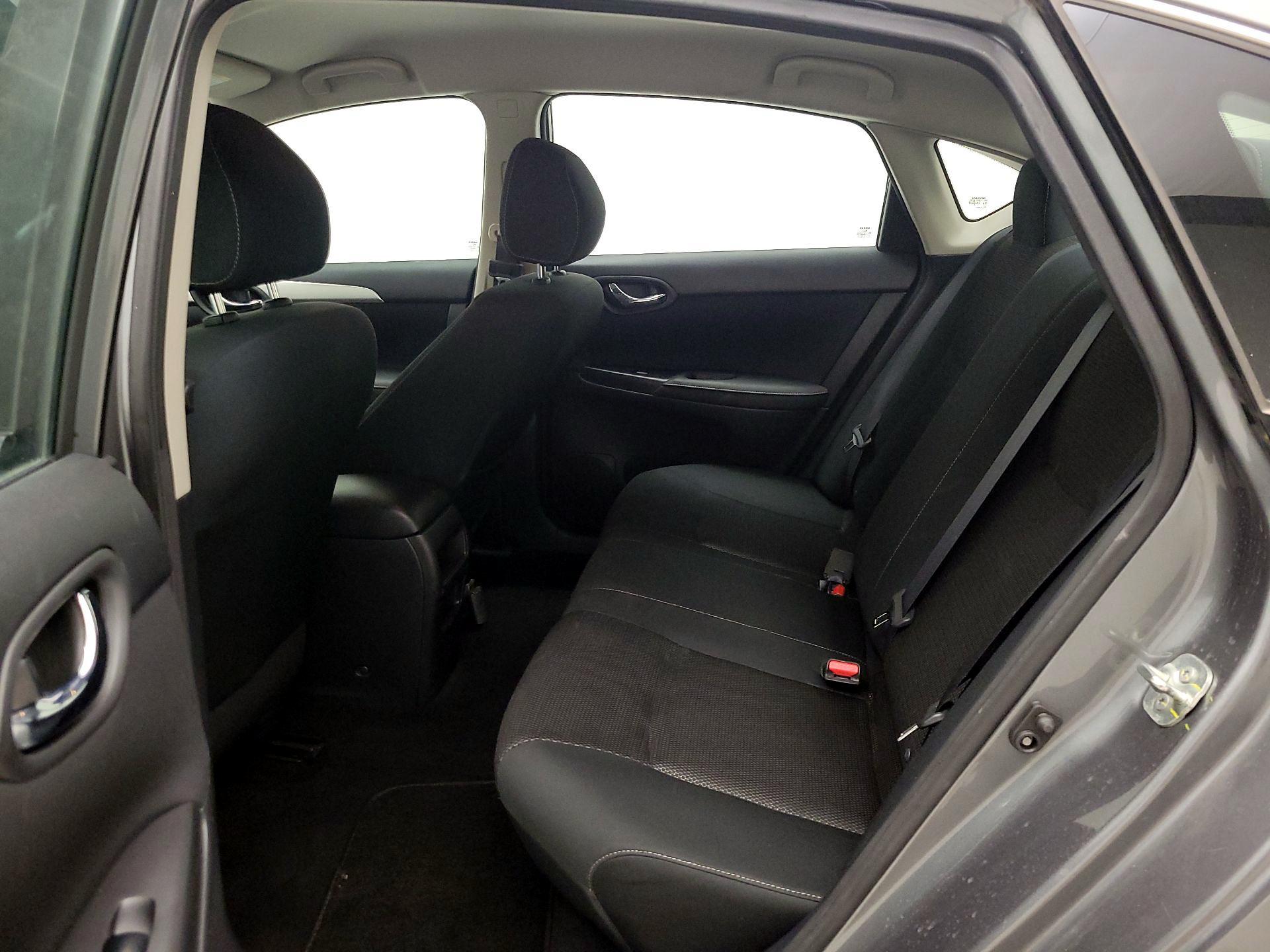 Thumbnail: 2019 Nissan Sentra - 19
