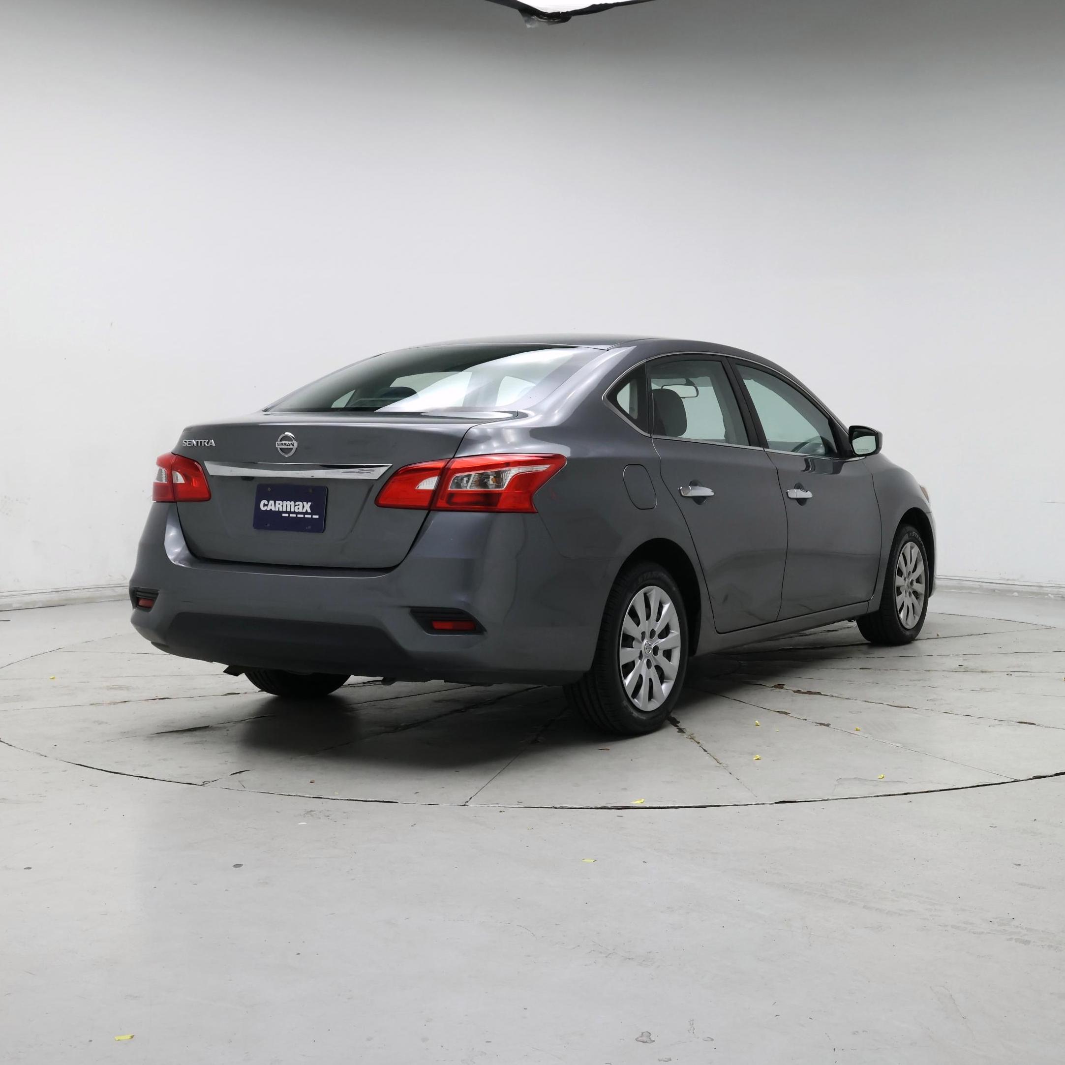 Thumbnail: 2019 Nissan Sentra - 8