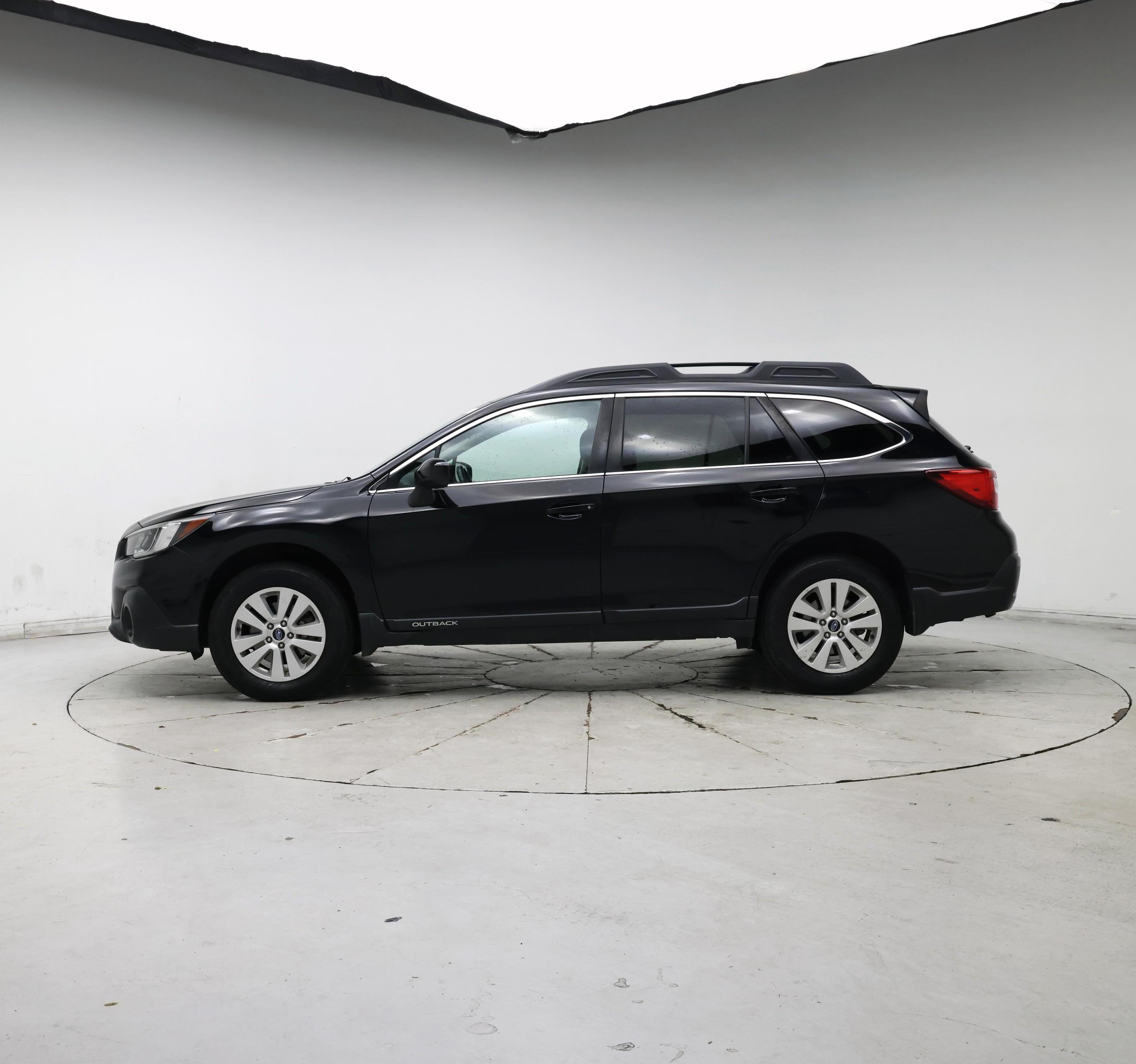 Thumbnail: 2018 Subaru Outback - 3