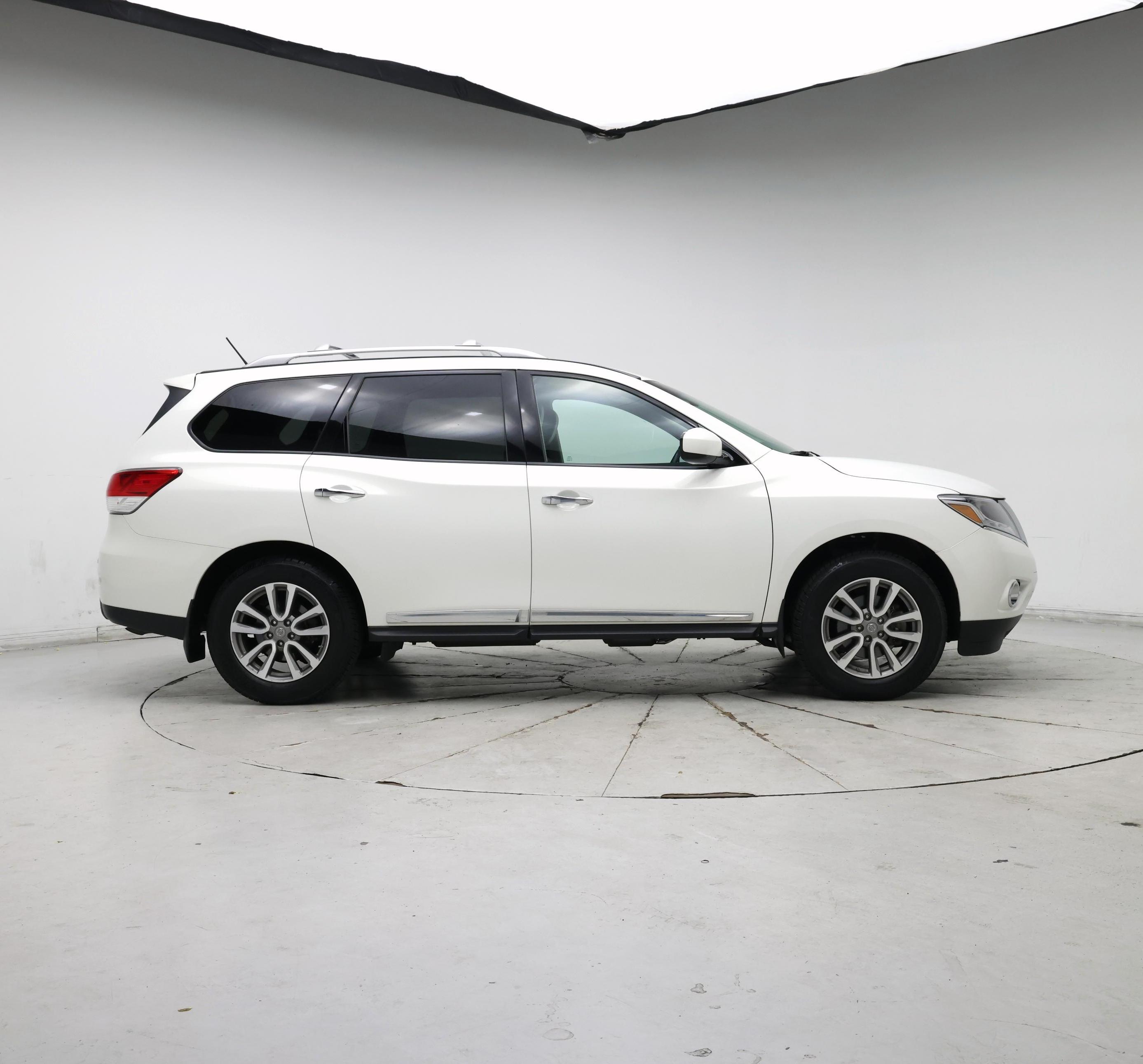 Thumbnail: 2014 Nissan Pathfinder - 7