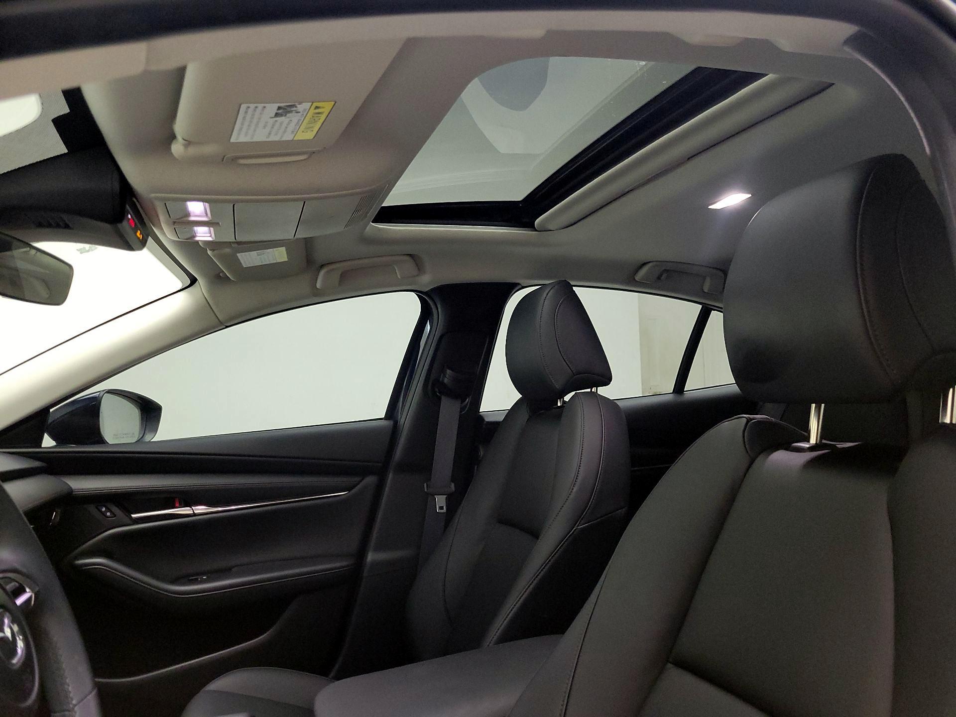 Thumbnail: 2021 Mazda Mazda3 - 19