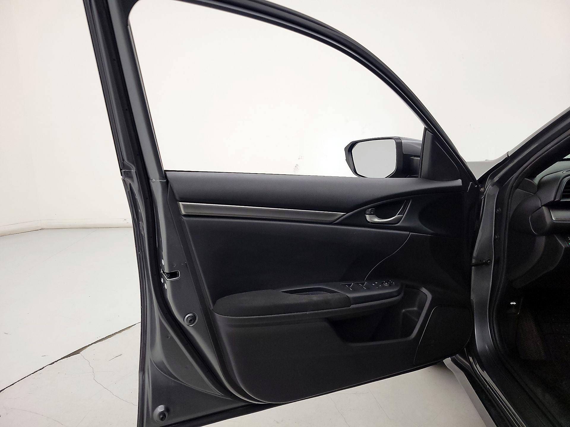 Thumbnail: 2019 Honda Civic - 12