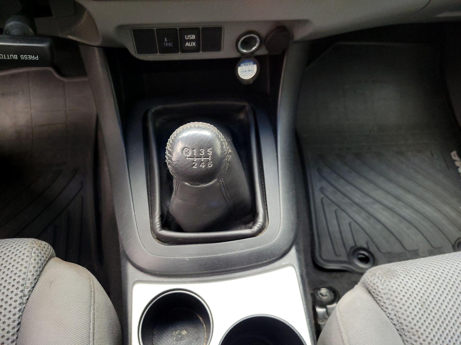 Thumbnail: 2013 Toyota Tacoma - 17