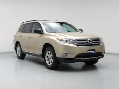 Gold 2013 Toyota Highlander SE