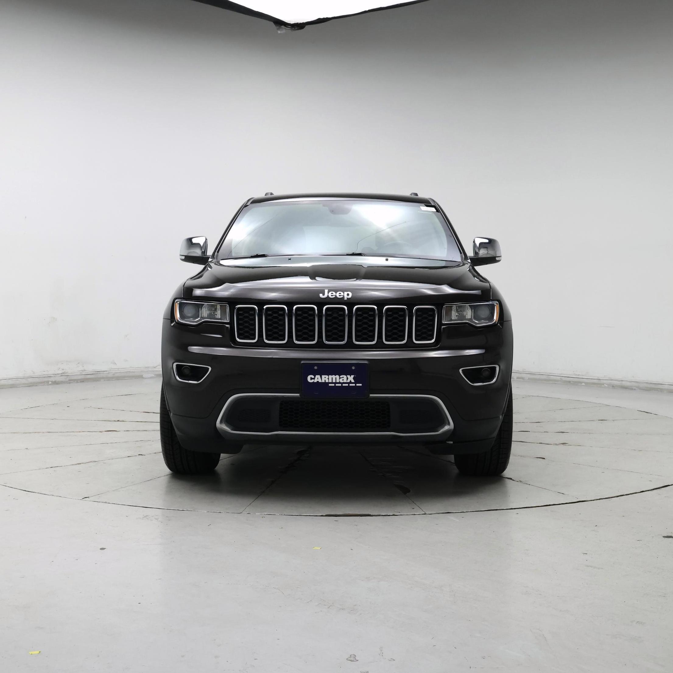 Thumbnail: 2017 Jeep Grand Cherokee - 5