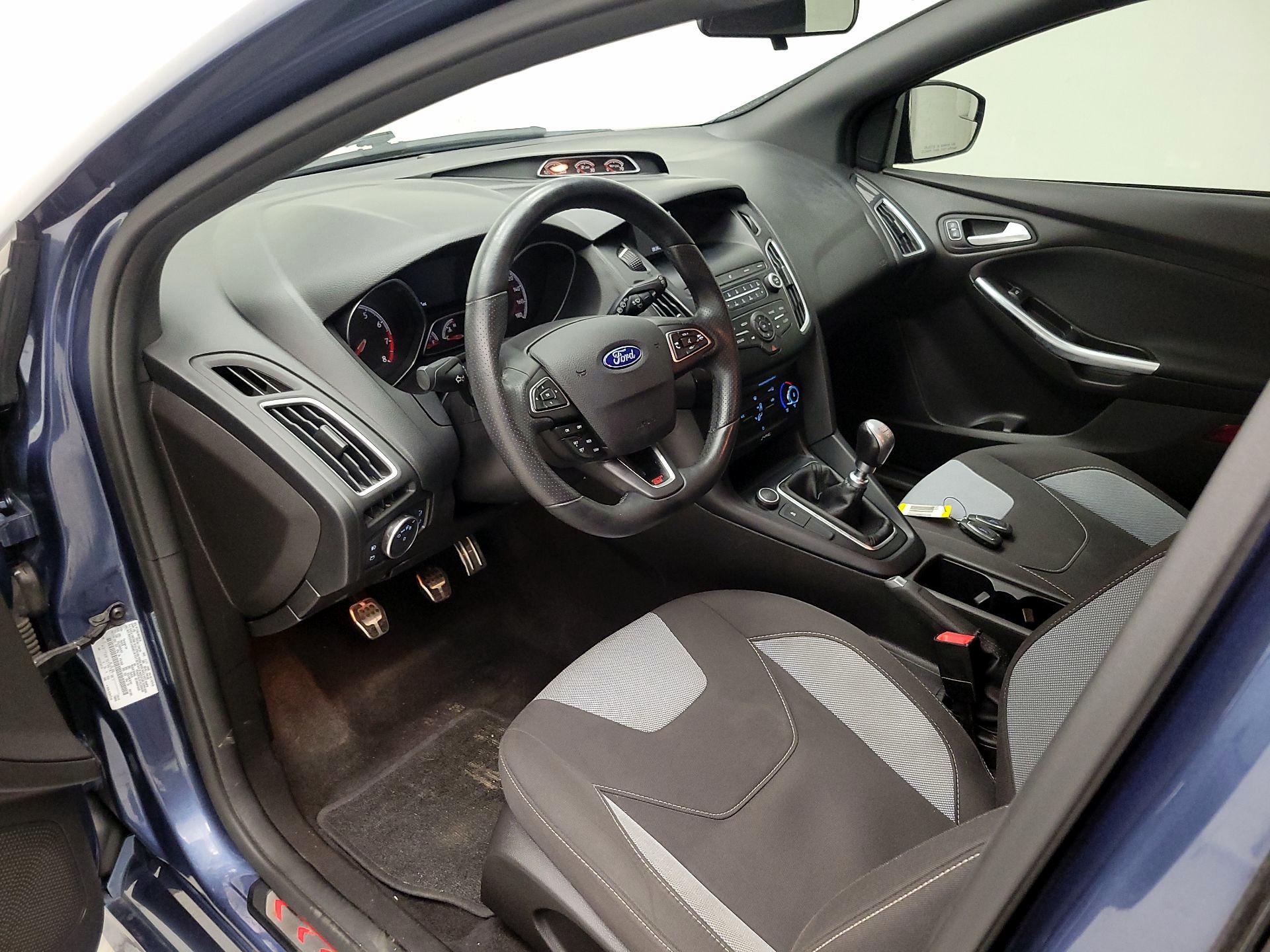 Thumbnail: 2018 Ford Focus - 11