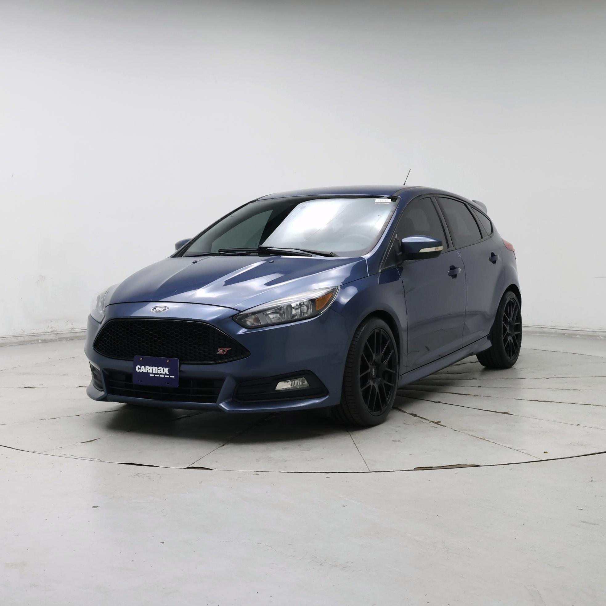Thumbnail: 2018 Ford Focus - 4