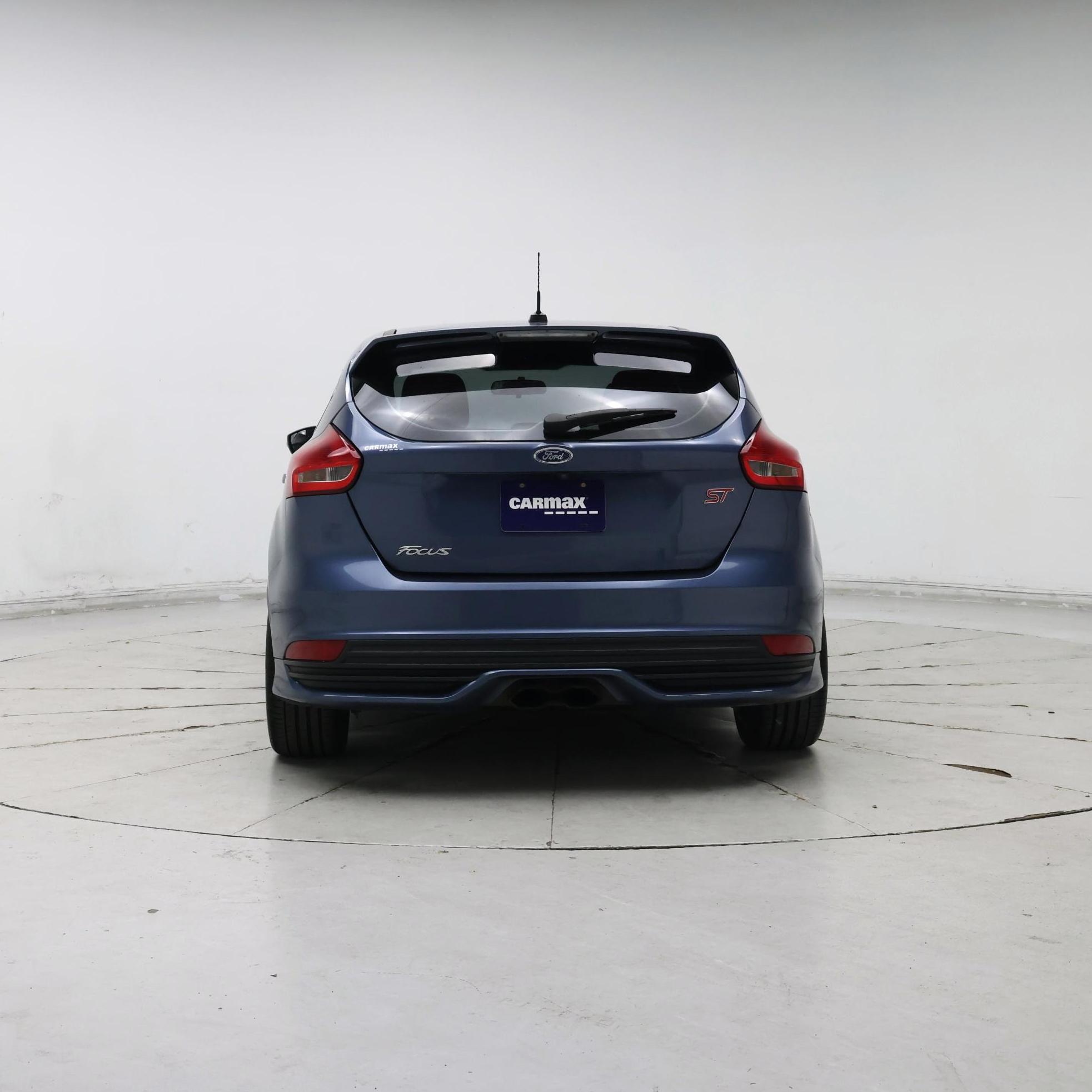 Thumbnail: 2018 Ford Focus - 6