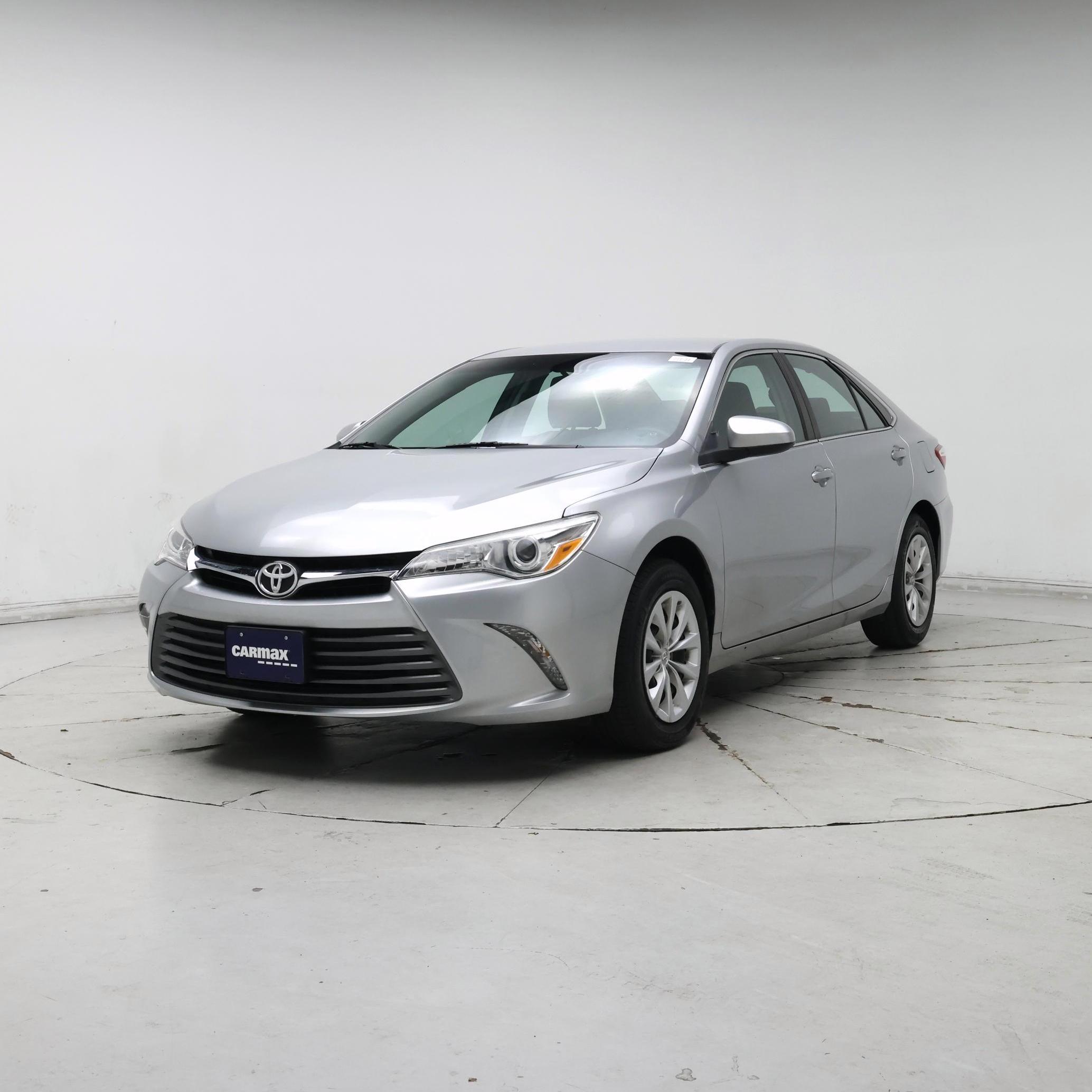 Thumbnail: 2016 Toyota Camry - 4