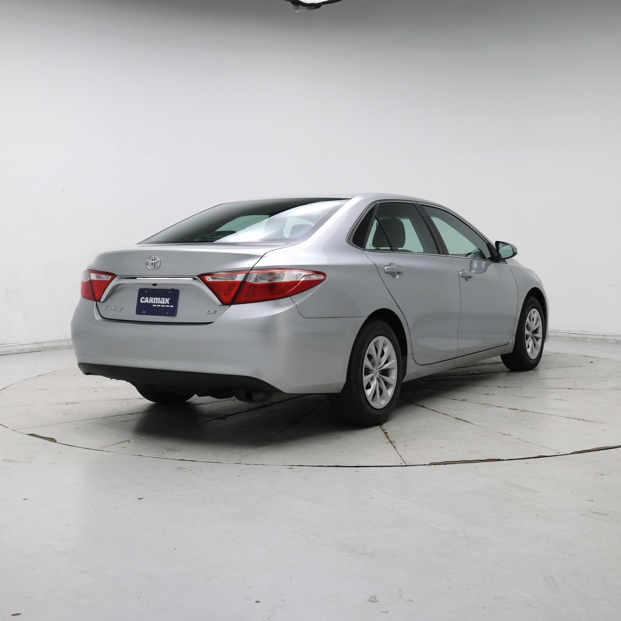 Thumbnail: 2016 Toyota Camry - 8
