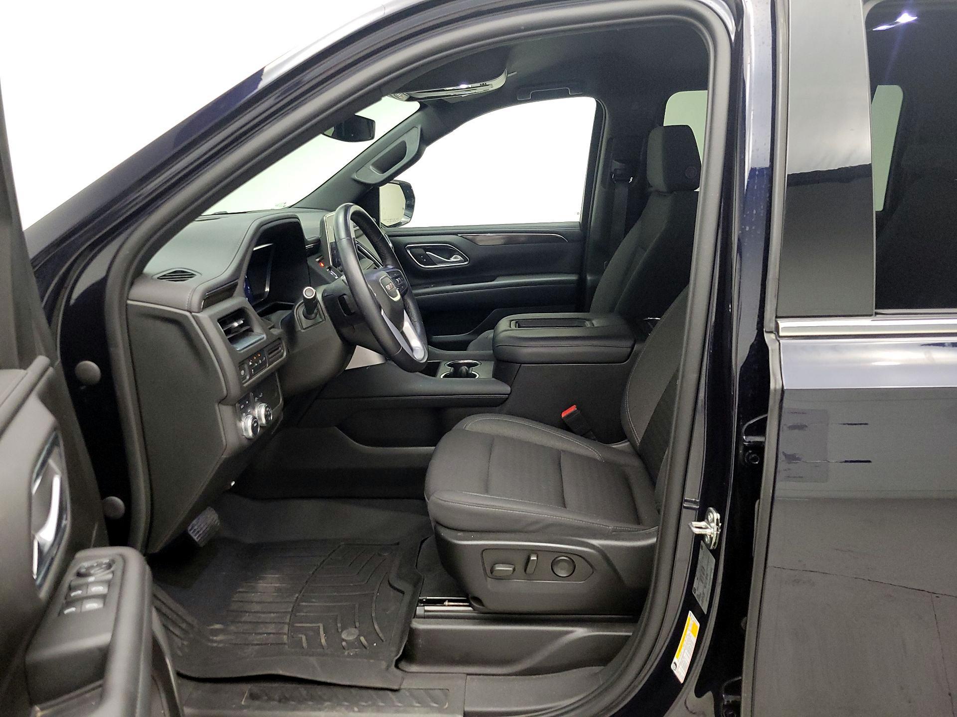 Thumbnail: 2022 GMC Yukon XL - 11