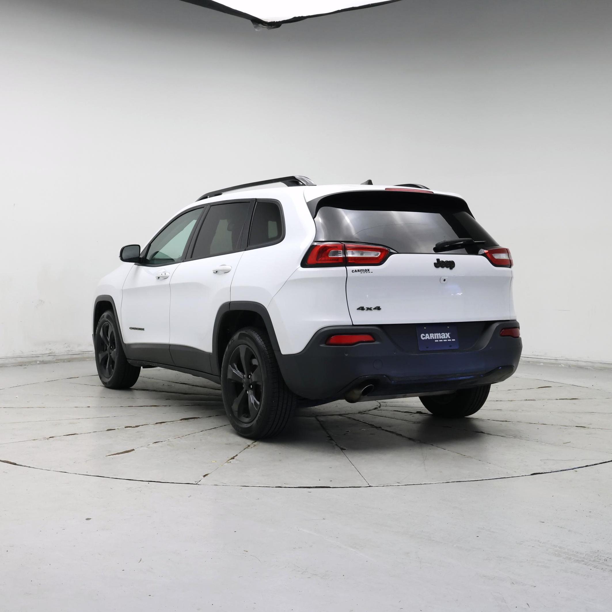 Thumbnail: 2016 Jeep Cherokee - 2