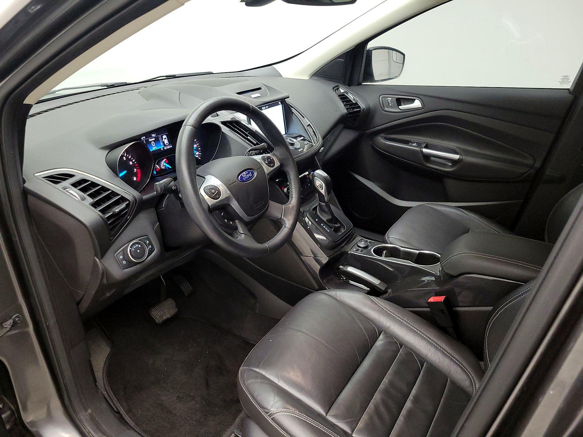 Thumbnail: 2016 Ford Escape - 11