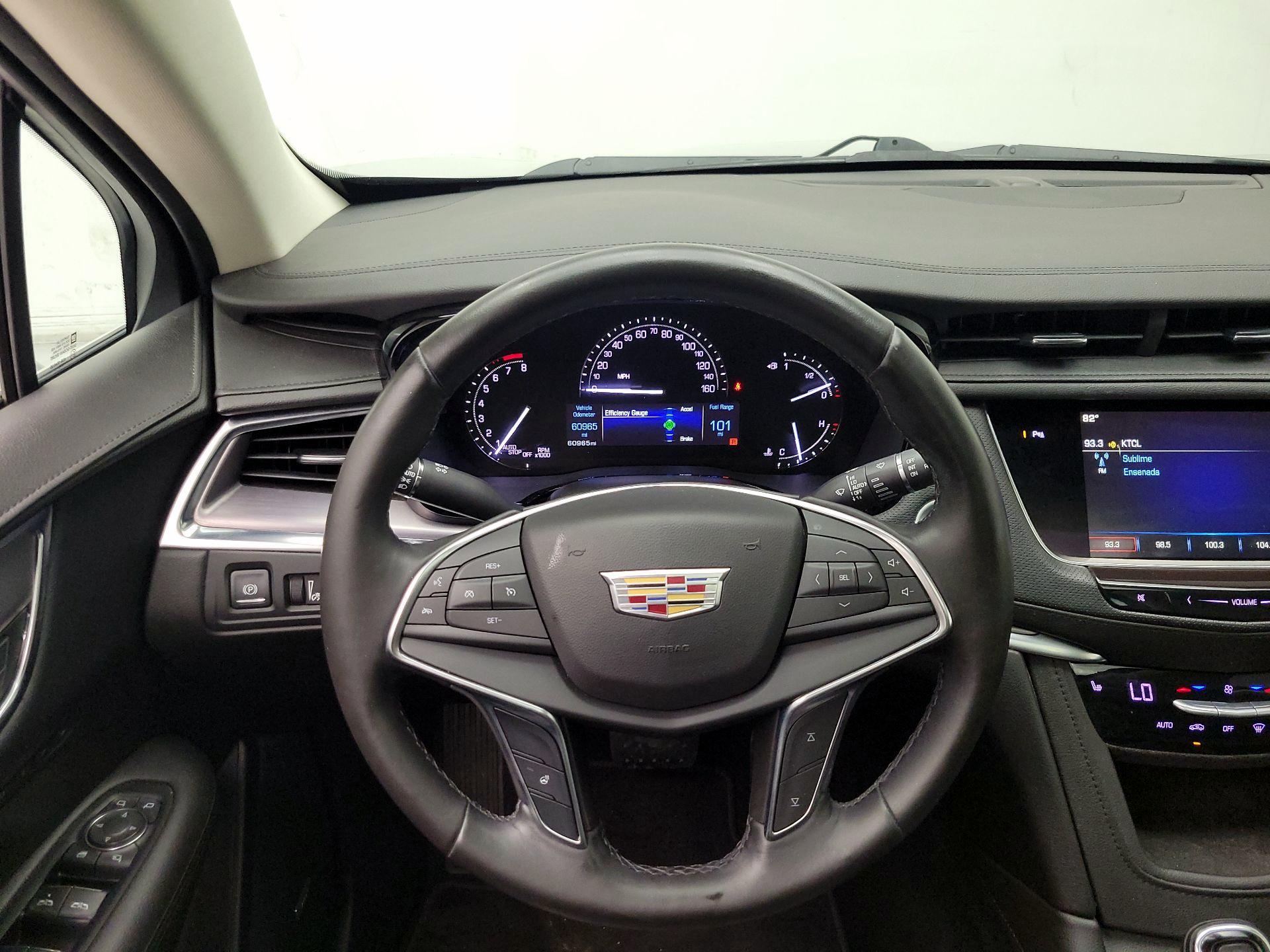 Thumbnail: 2018 Cadillac XT5 - 10