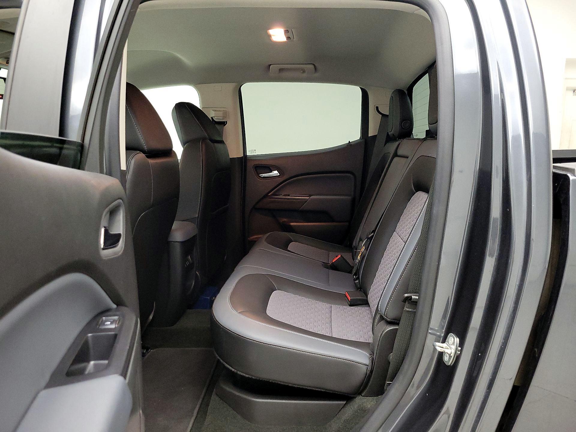 Thumbnail: 2016 Chevrolet Colorado - 20