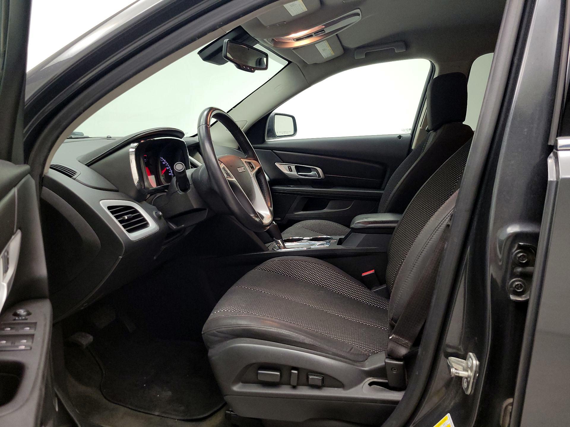 Thumbnail: 2017 GMC Terrain - 9