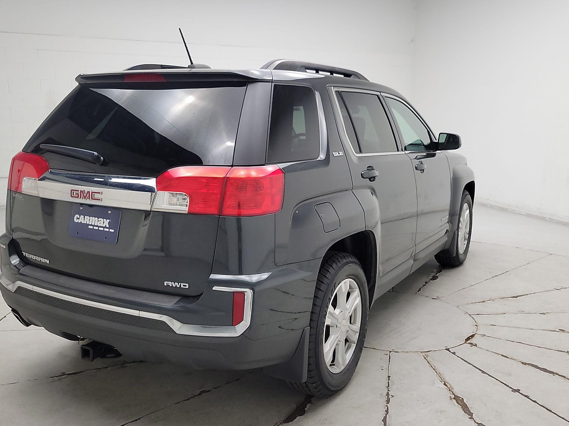 Thumbnail: 2017 GMC Terrain - 5