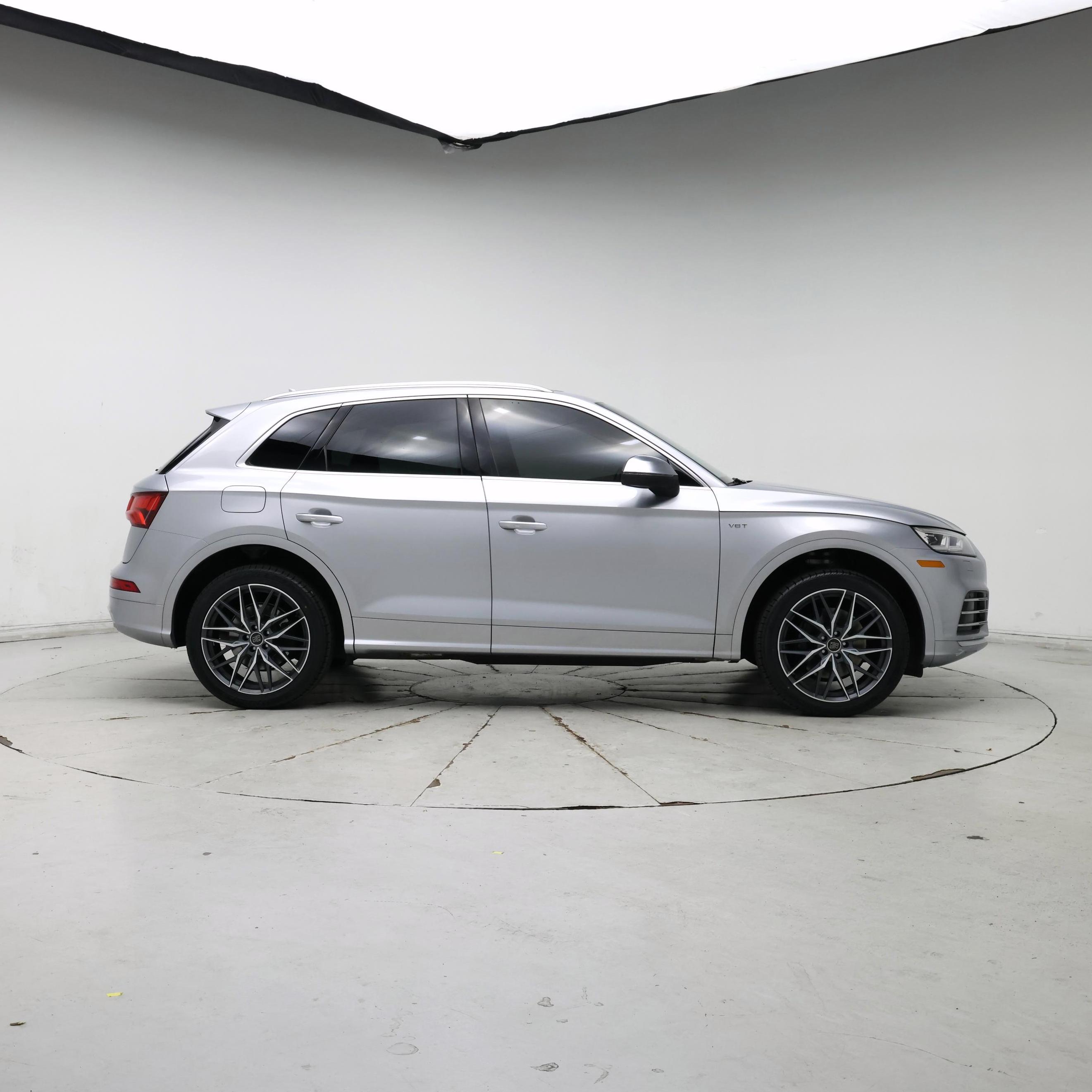 Thumbnail: 2018 Audi SQ5 - 7