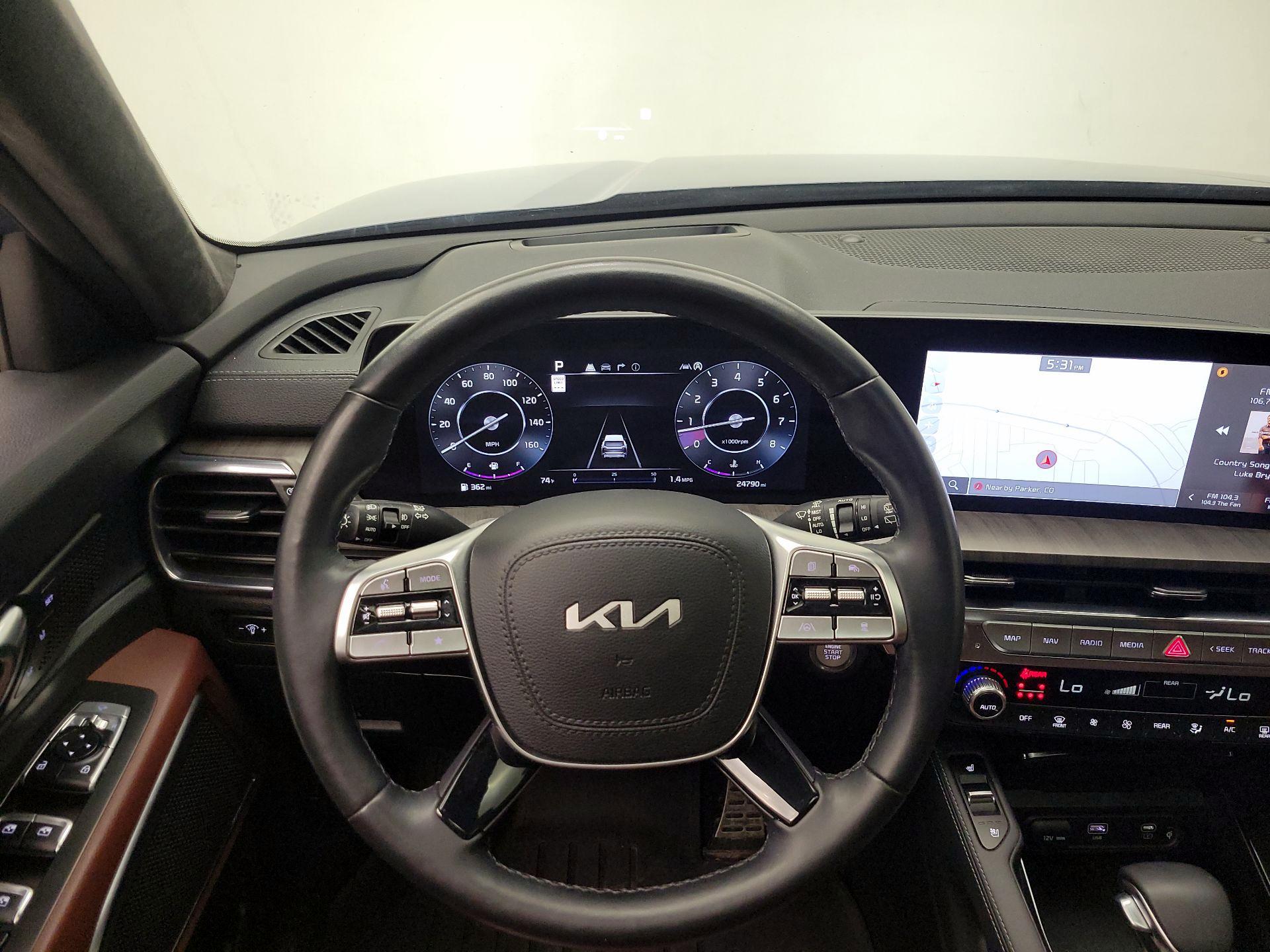Thumbnail: 2023 Kia Telluride - 10