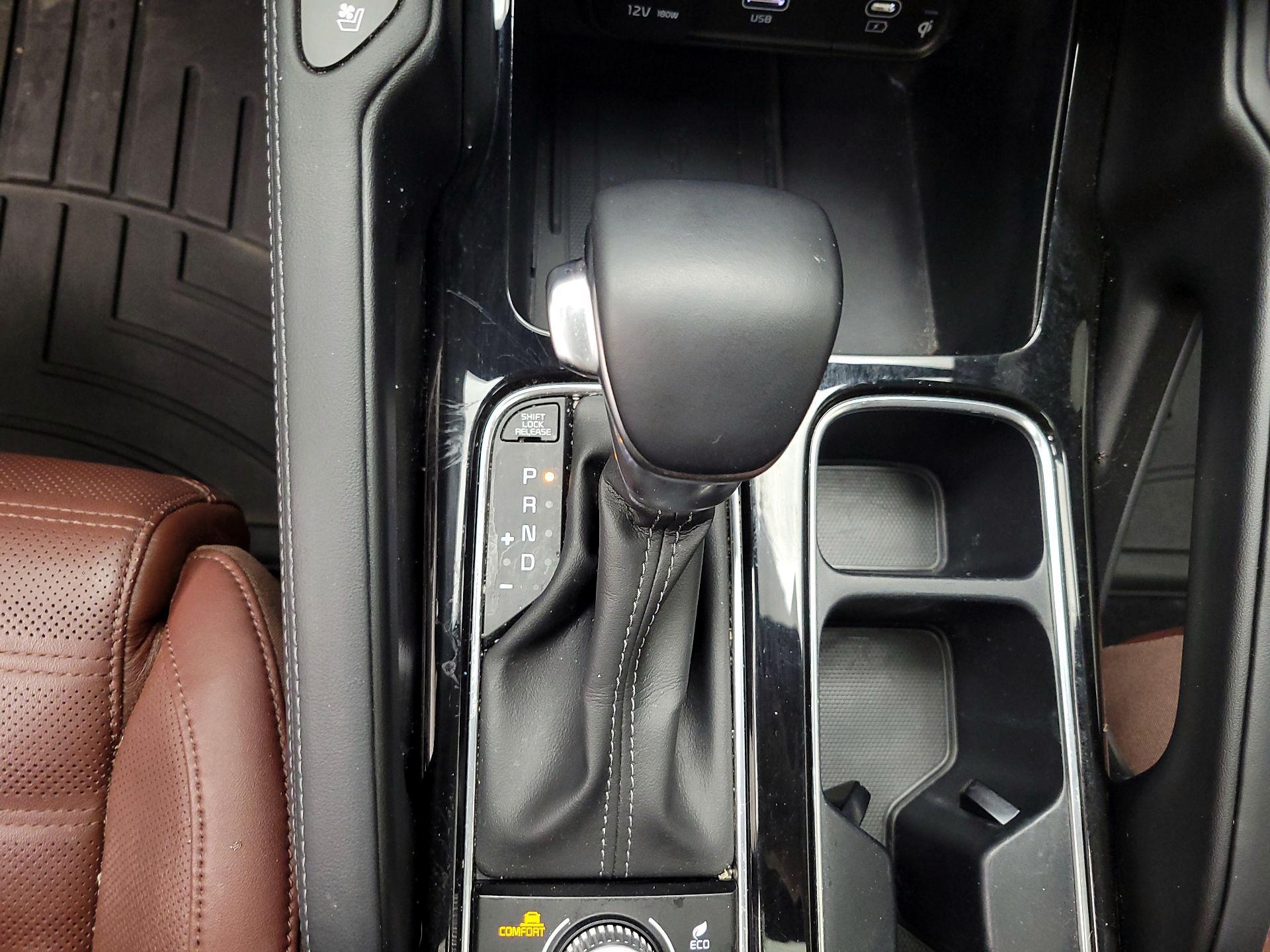Thumbnail: 2023 Kia Telluride - 18