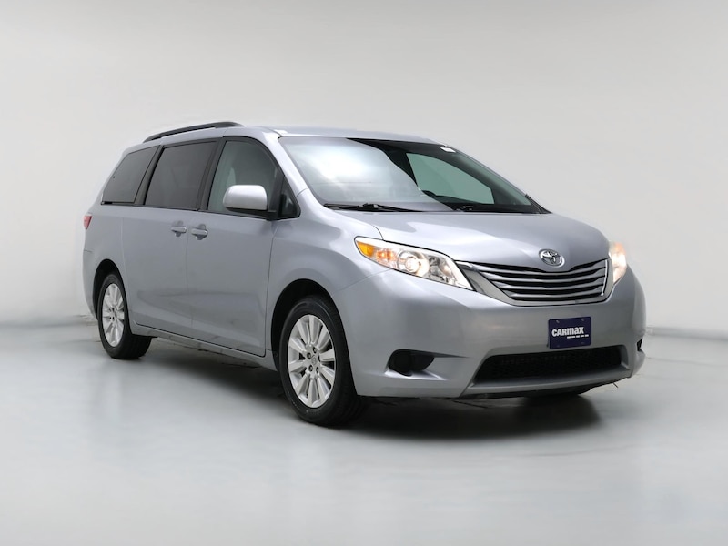 2015 Toyota Sienna LE -
                  Saint Paul, MN