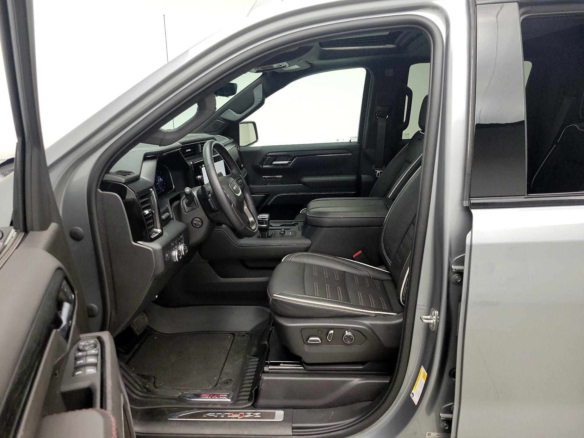 Thumbnail: 2023 GMC Sierra 1500 - 11