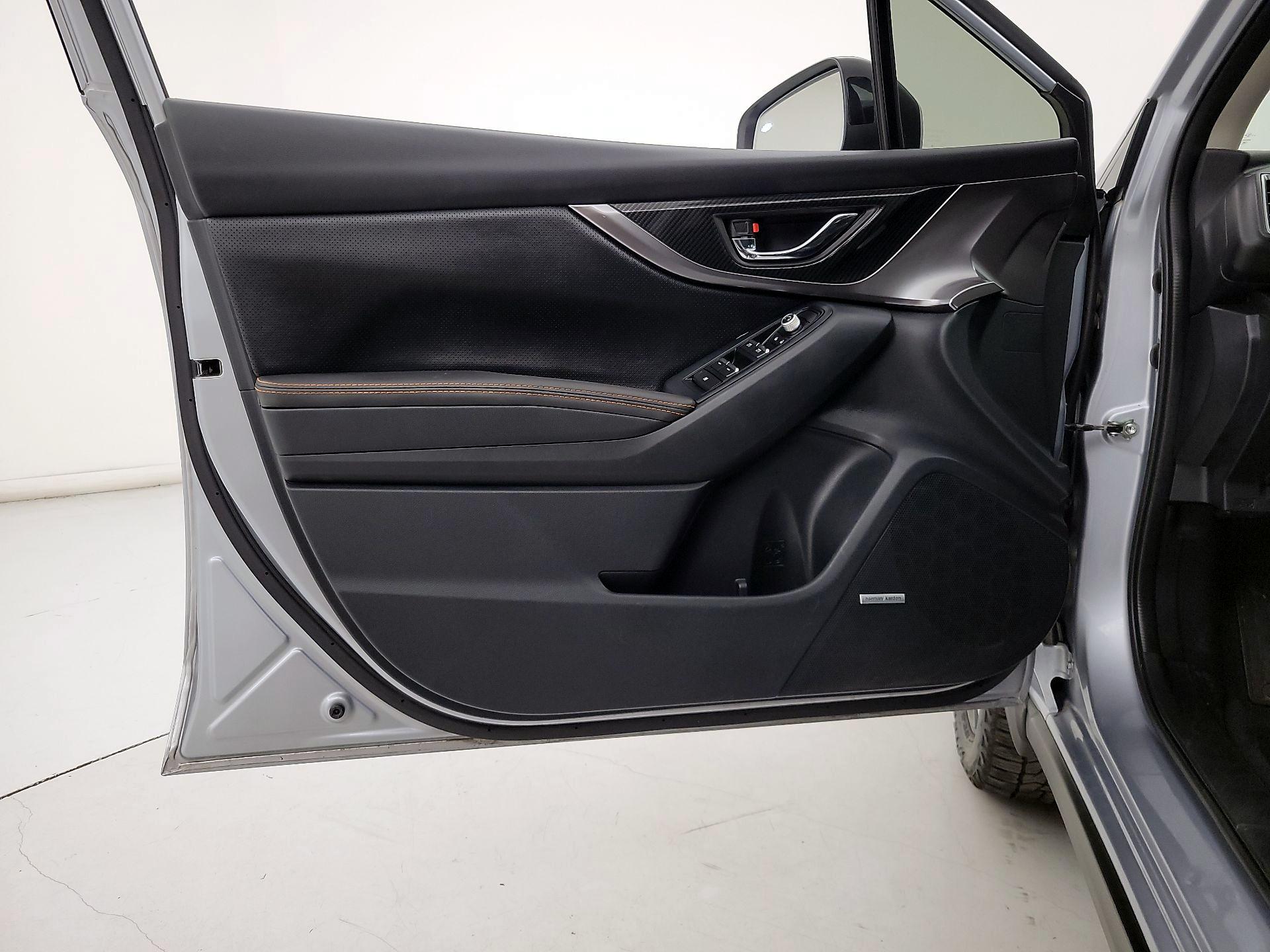 Thumbnail: 2019 Subaru Crosstrek - 12