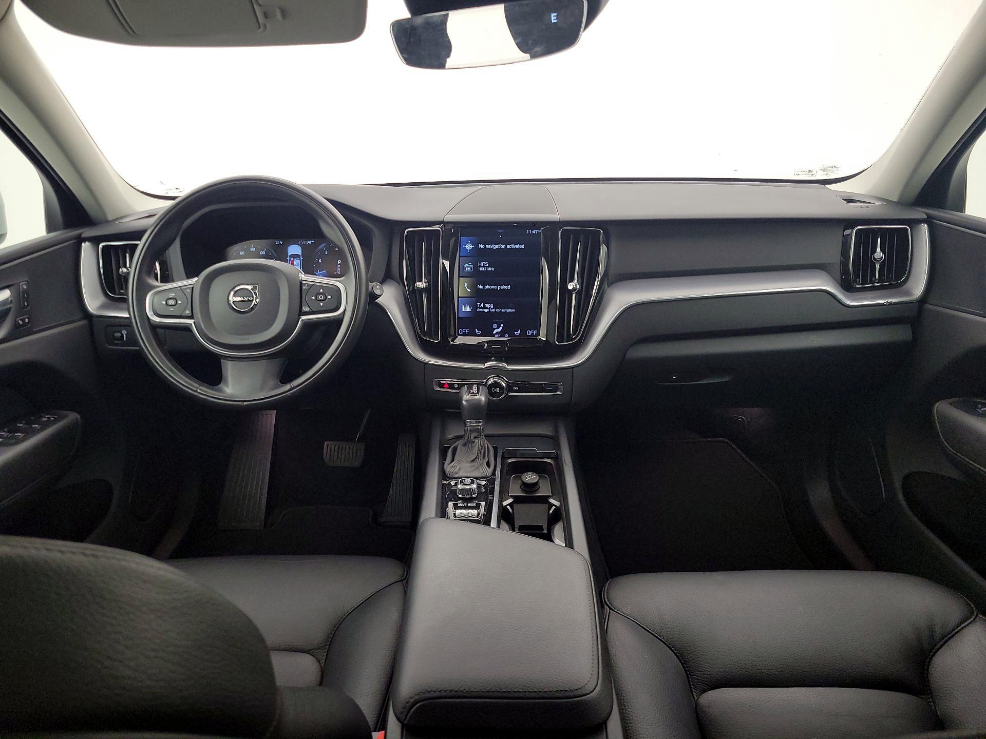 Thumbnail: 2020 Volvo XC60 - 9