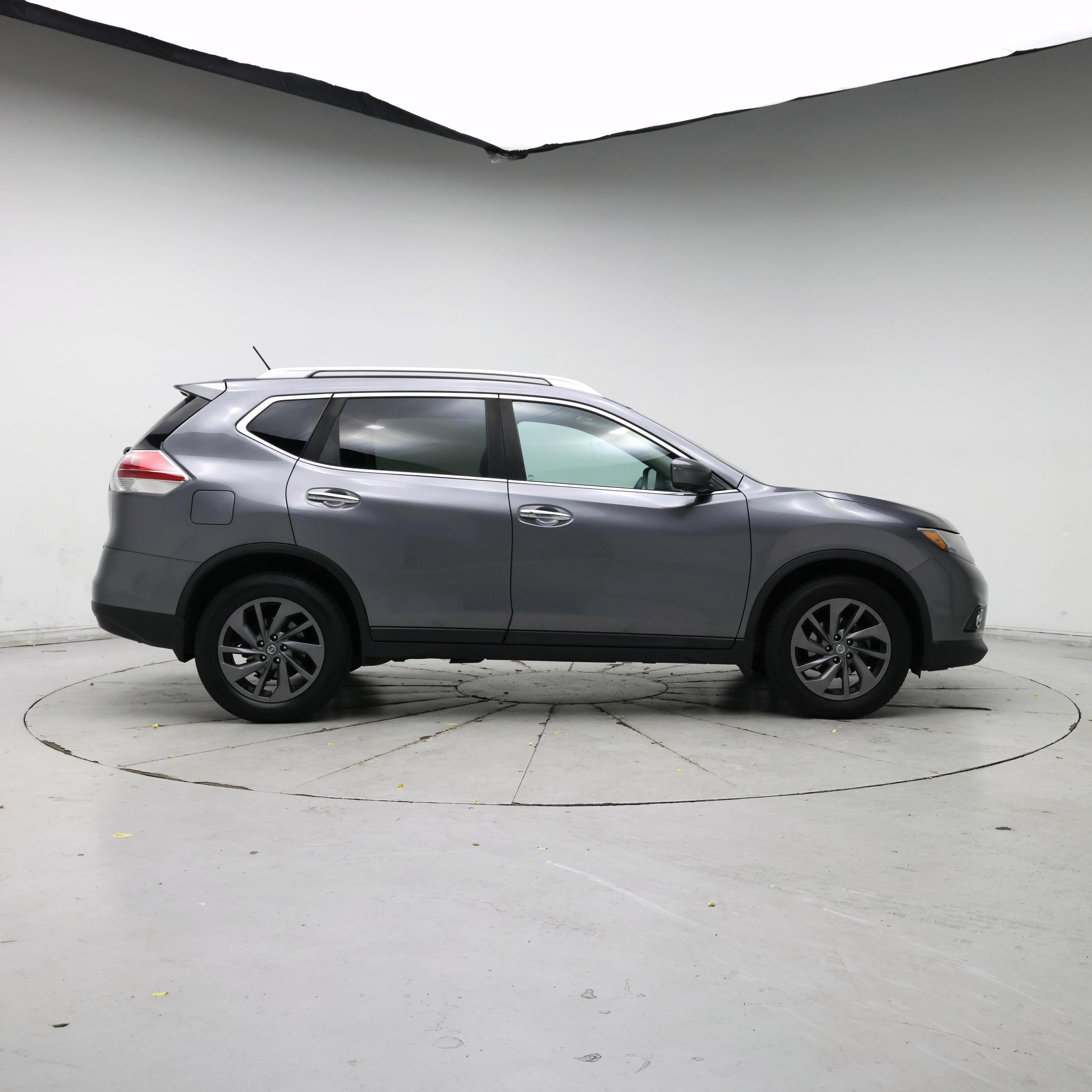 Thumbnail: 2016 Nissan Rogue - 7