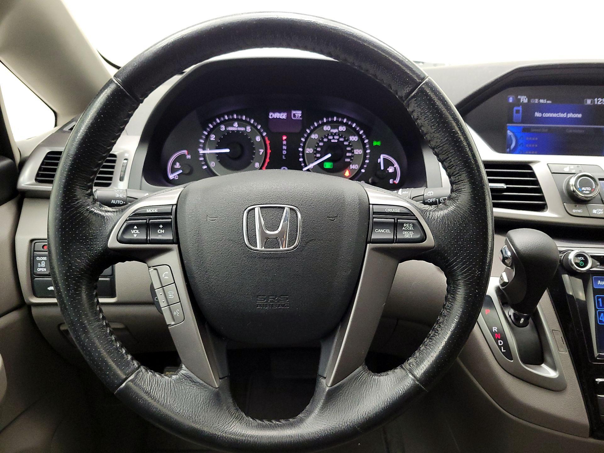 Thumbnail: 2016 Honda Odyssey - 10