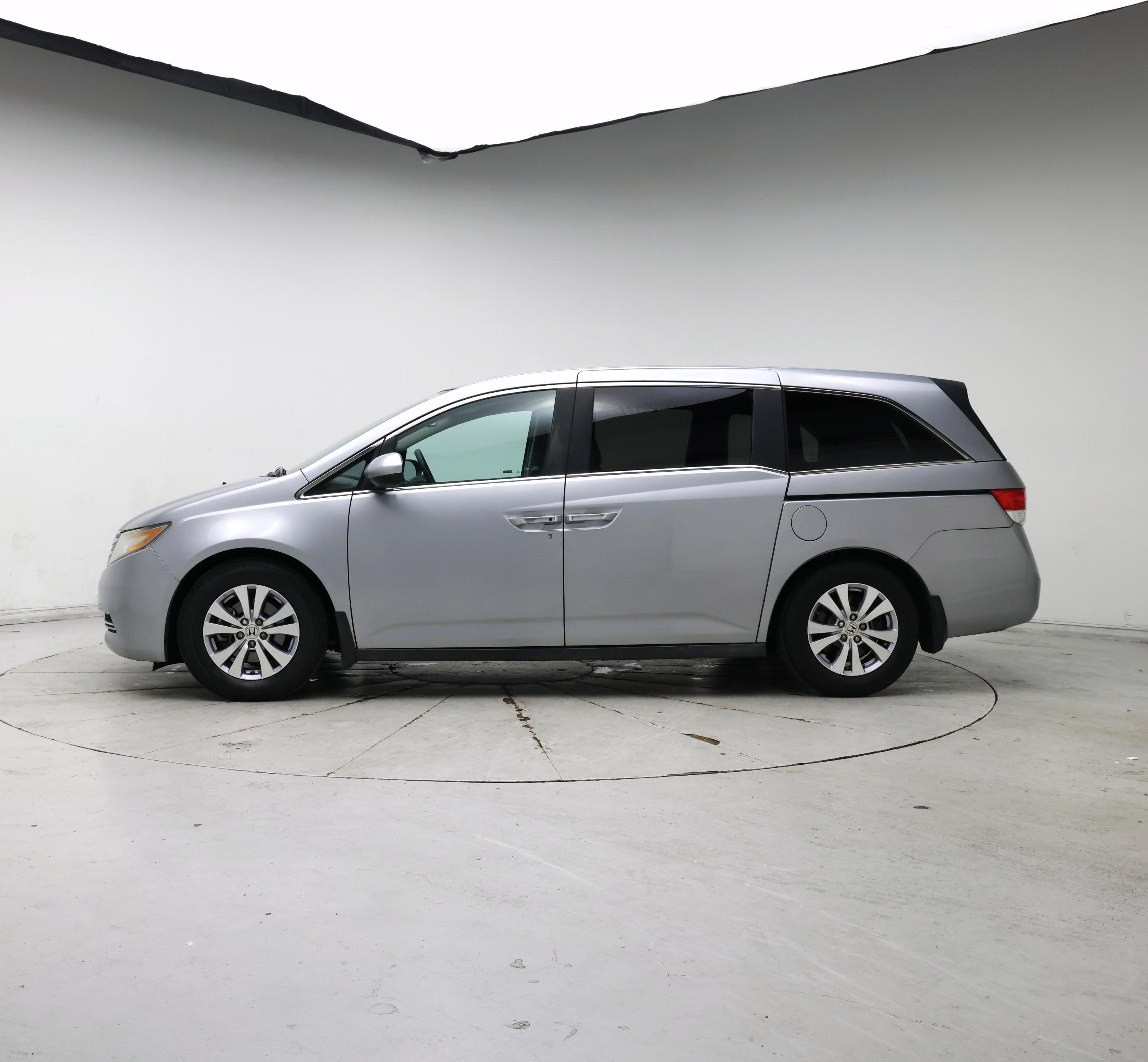 Thumbnail: 2016 Honda Odyssey - 3