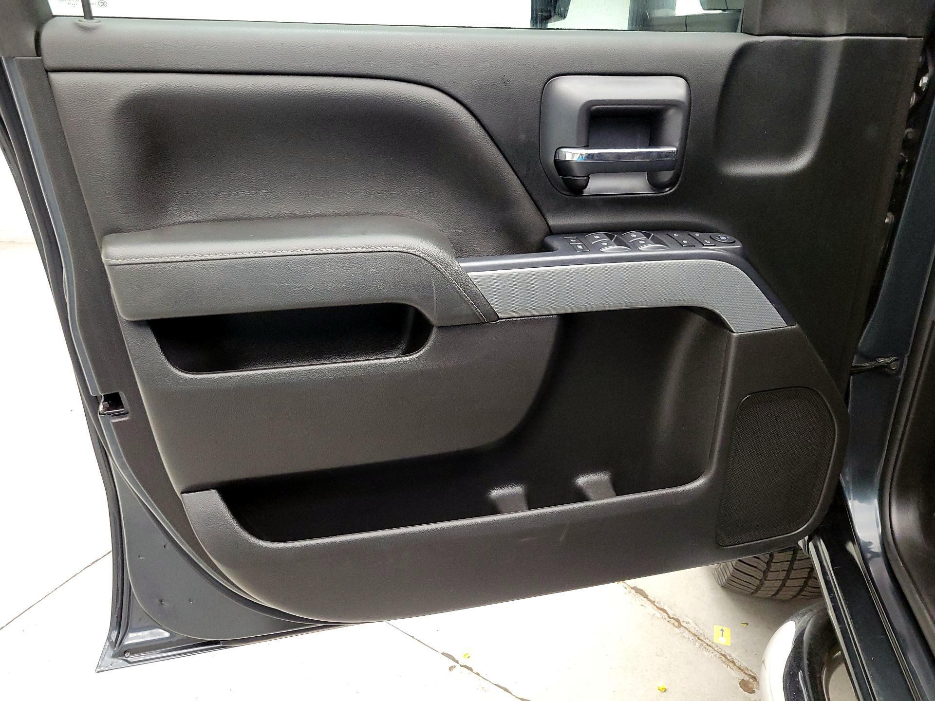 Thumbnail: 2019 Chevrolet Silverado 2500 - 12