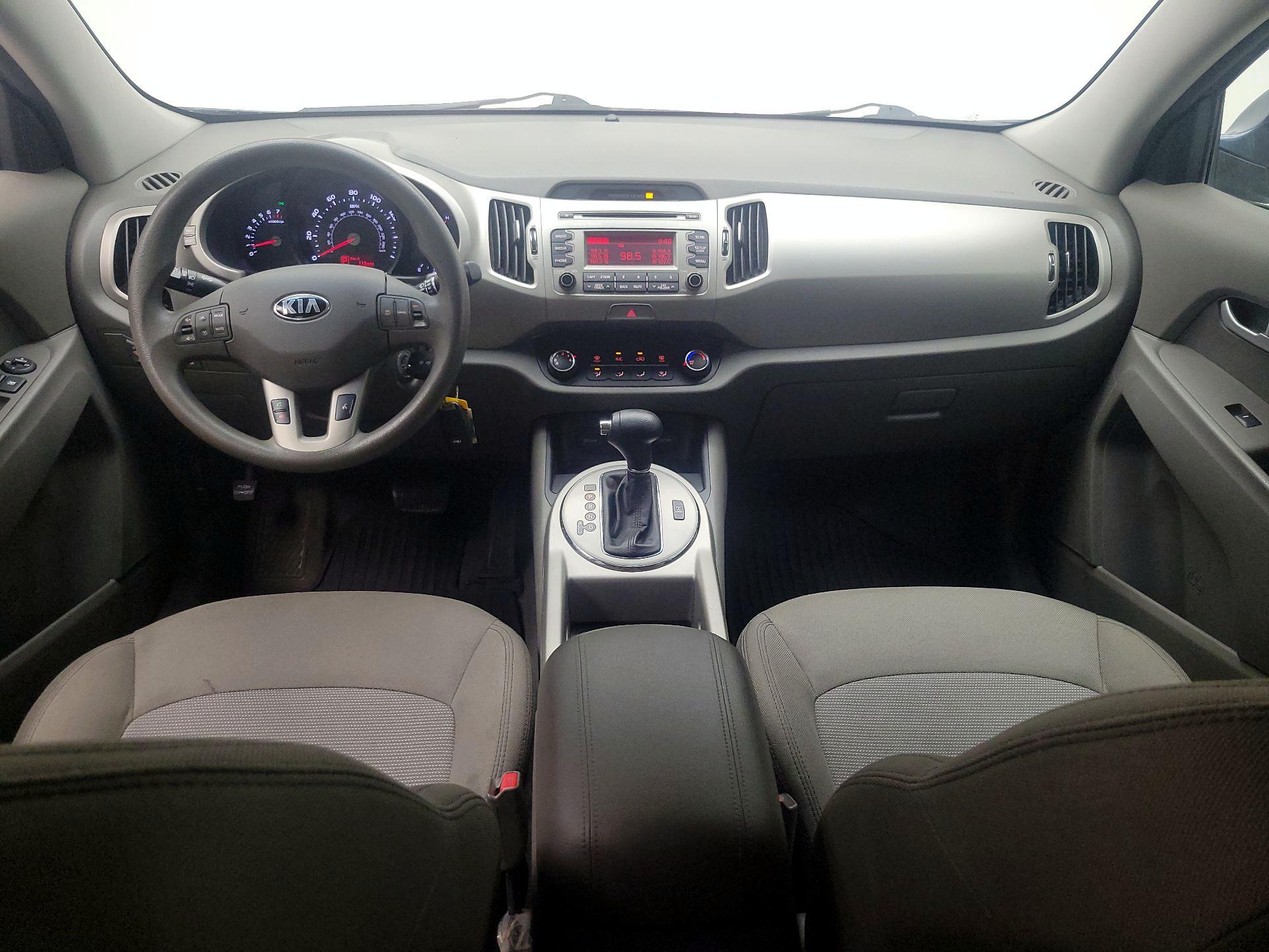 Thumbnail: 2016 Kia Sportage - 9