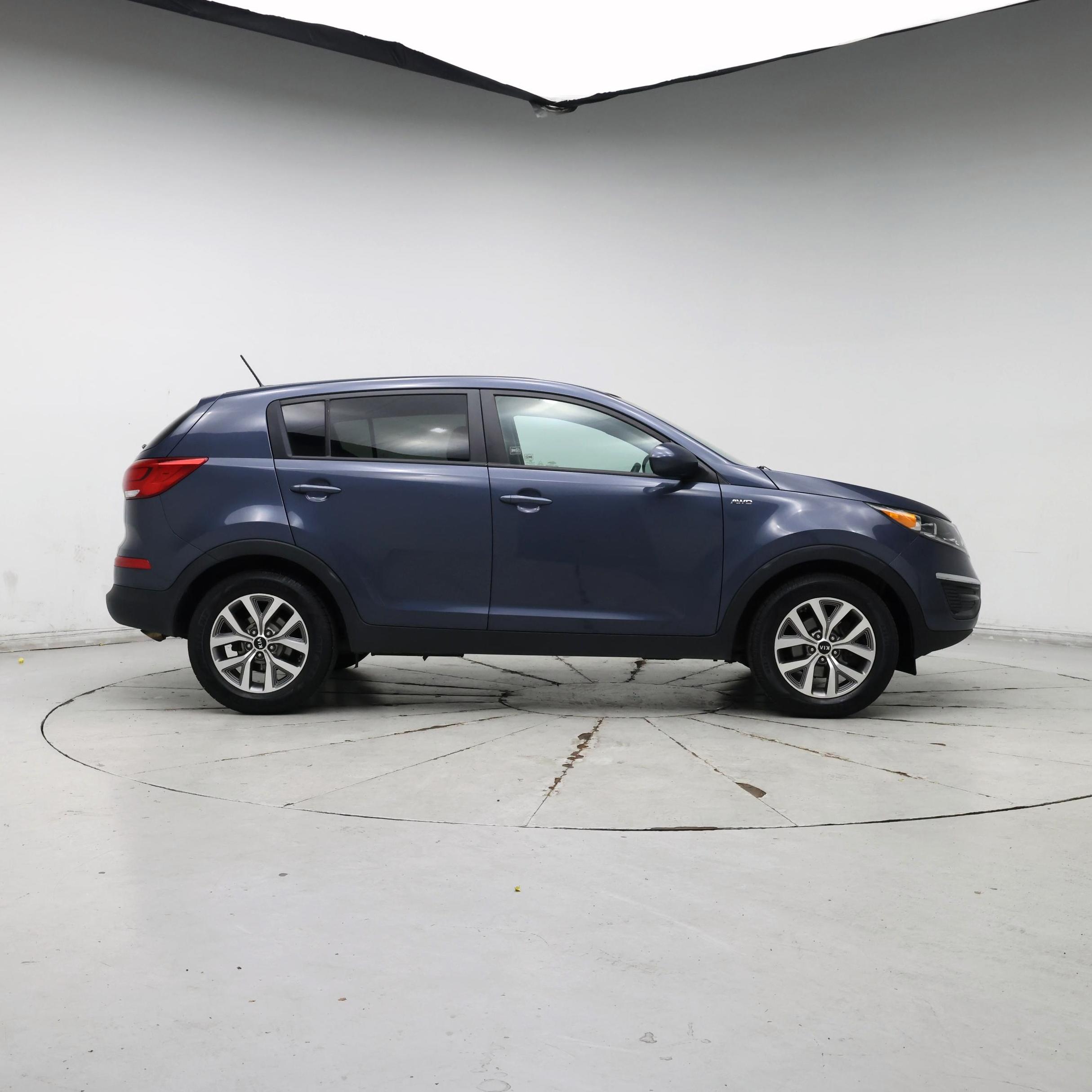 Thumbnail: 2016 Kia Sportage - 7