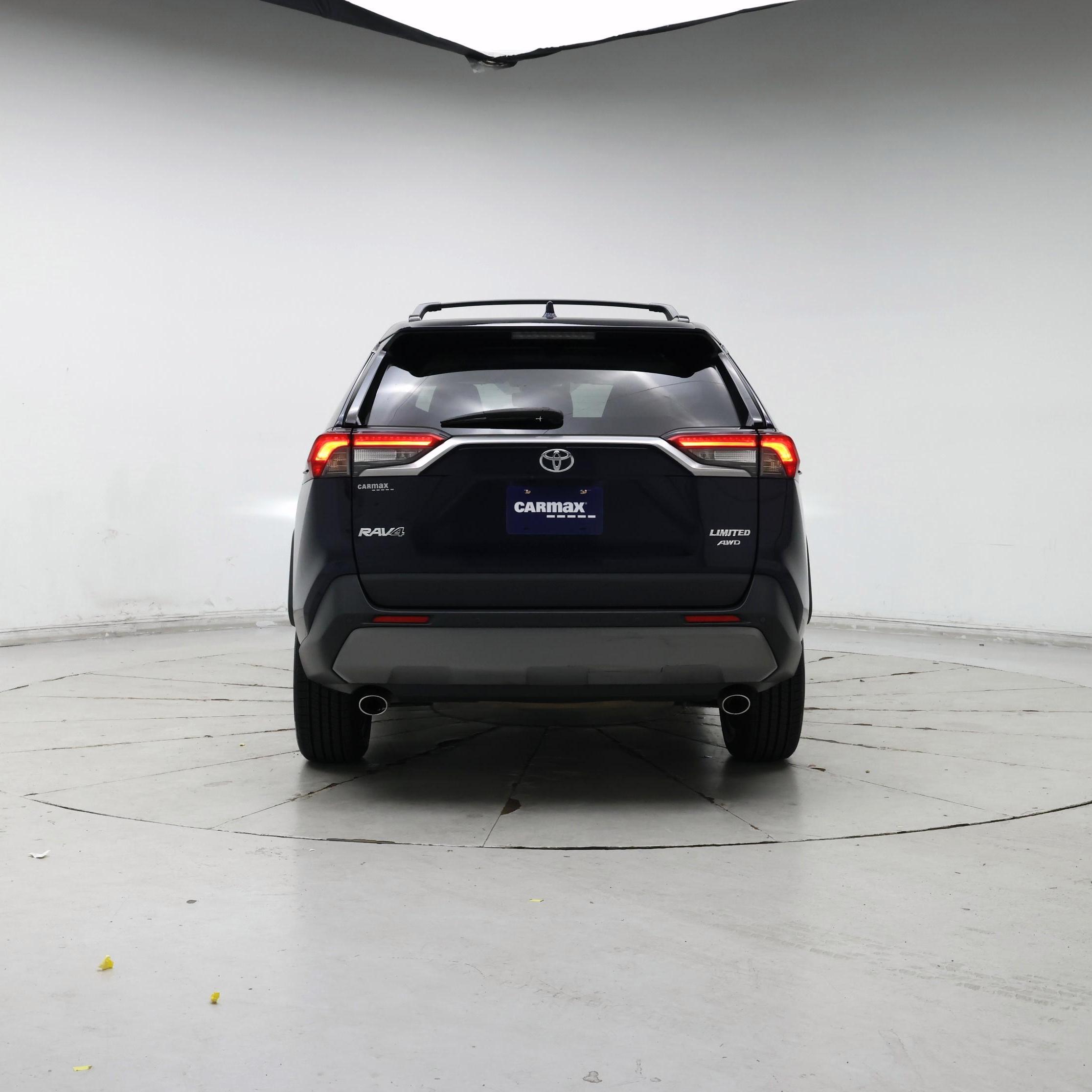 Thumbnail: 2019 Toyota RAV4 - 6