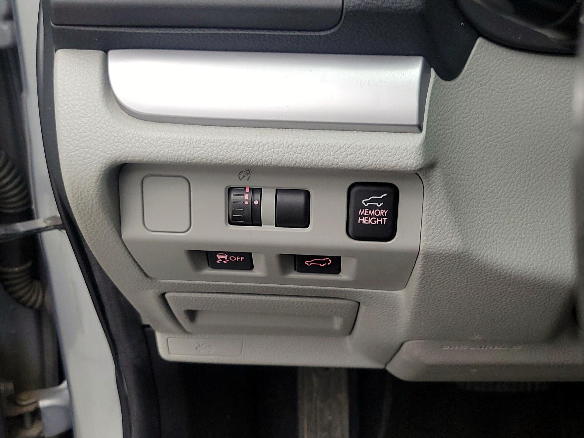 Thumbnail: 2014 Subaru Forester - 13