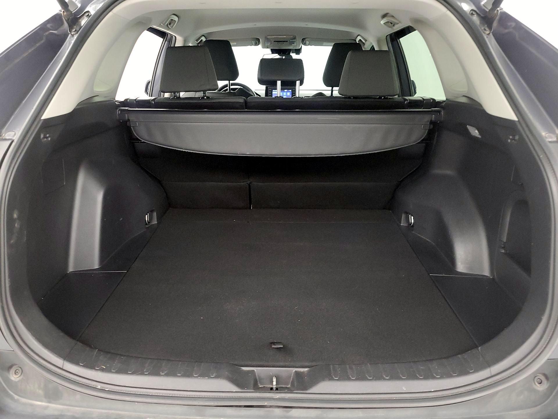Thumbnail: 2020 Toyota RAV4 - 20