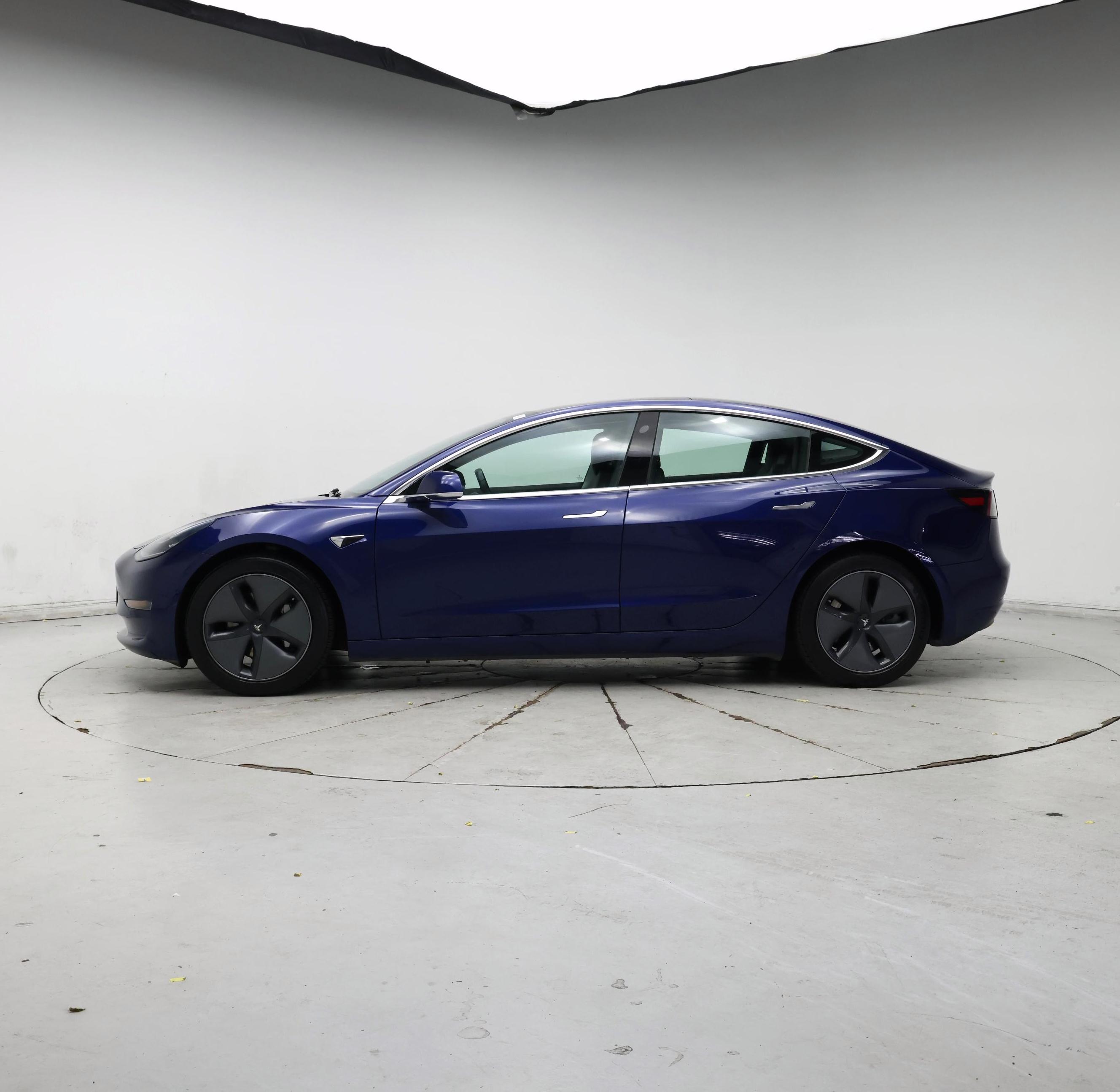 Thumbnail: 2019 Tesla Model 3 - 3