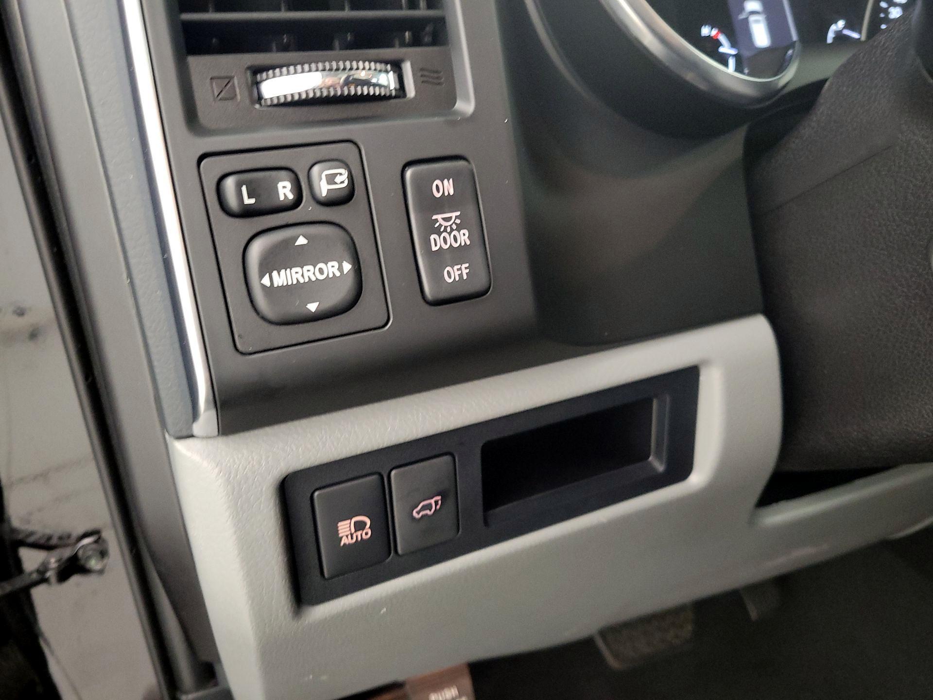 Thumbnail: 2021 Toyota Sequoia - 13