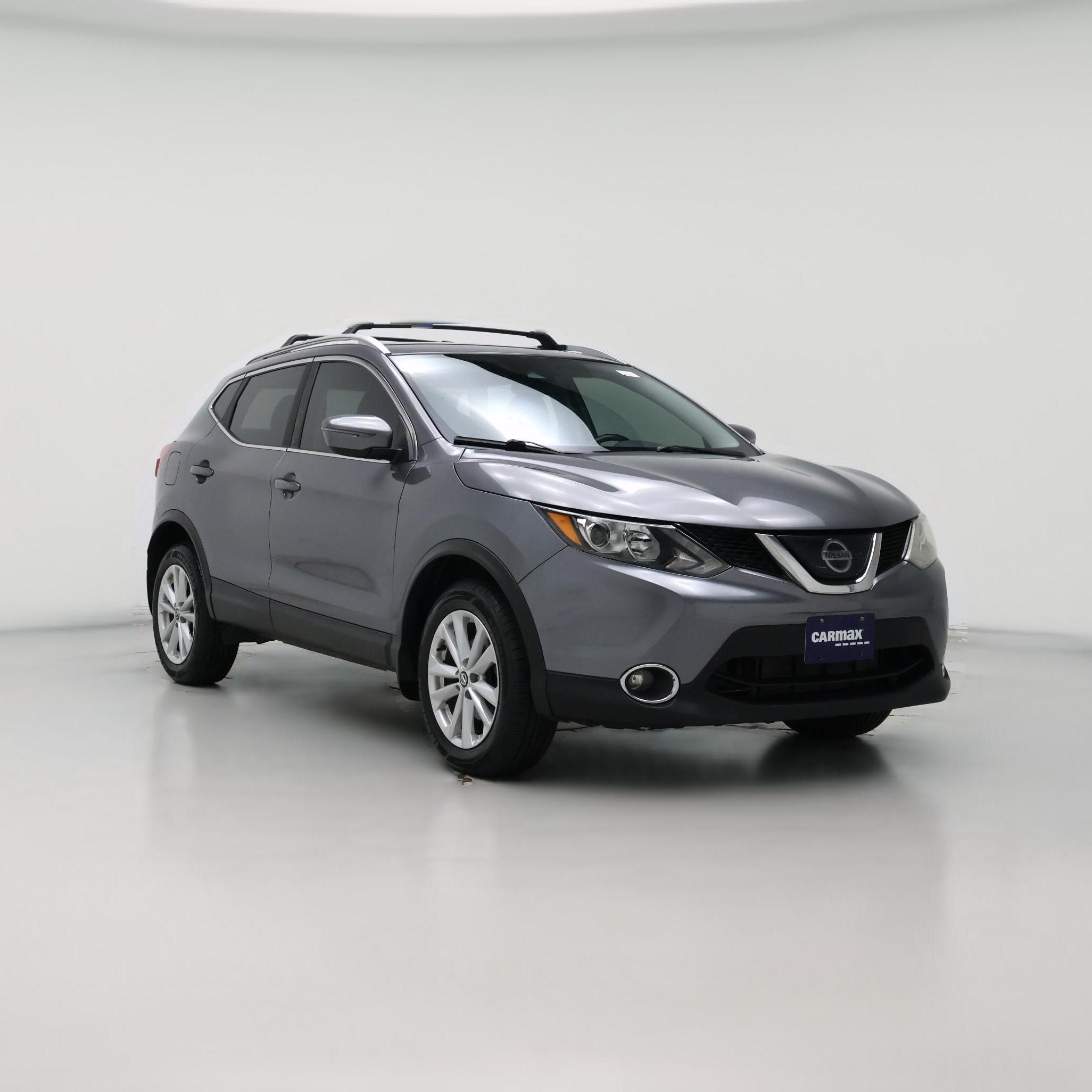 Thumbnail: 2019 Nissan Rogue Sport - 1