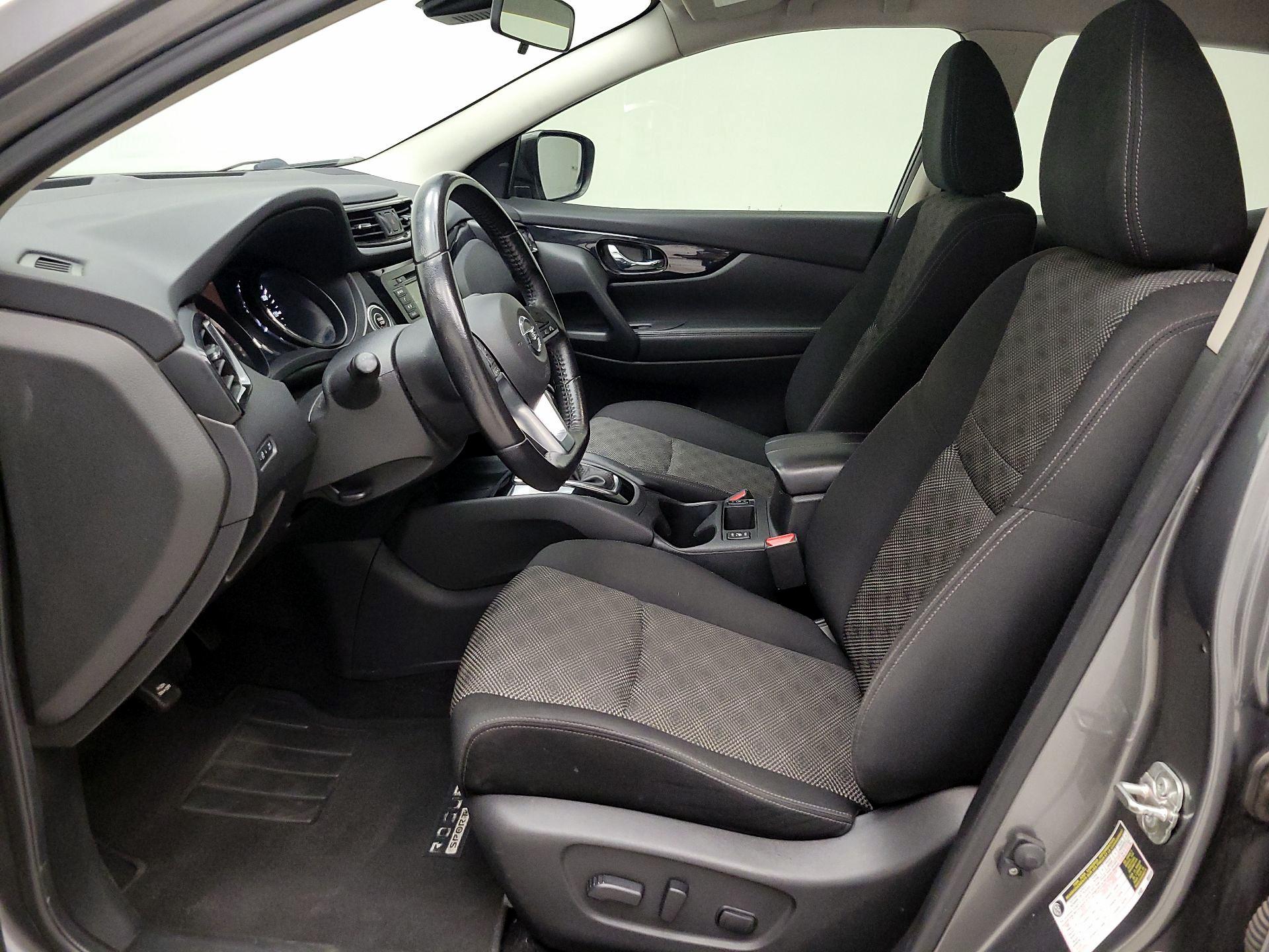 Thumbnail: 2019 Nissan Rogue Sport - 11