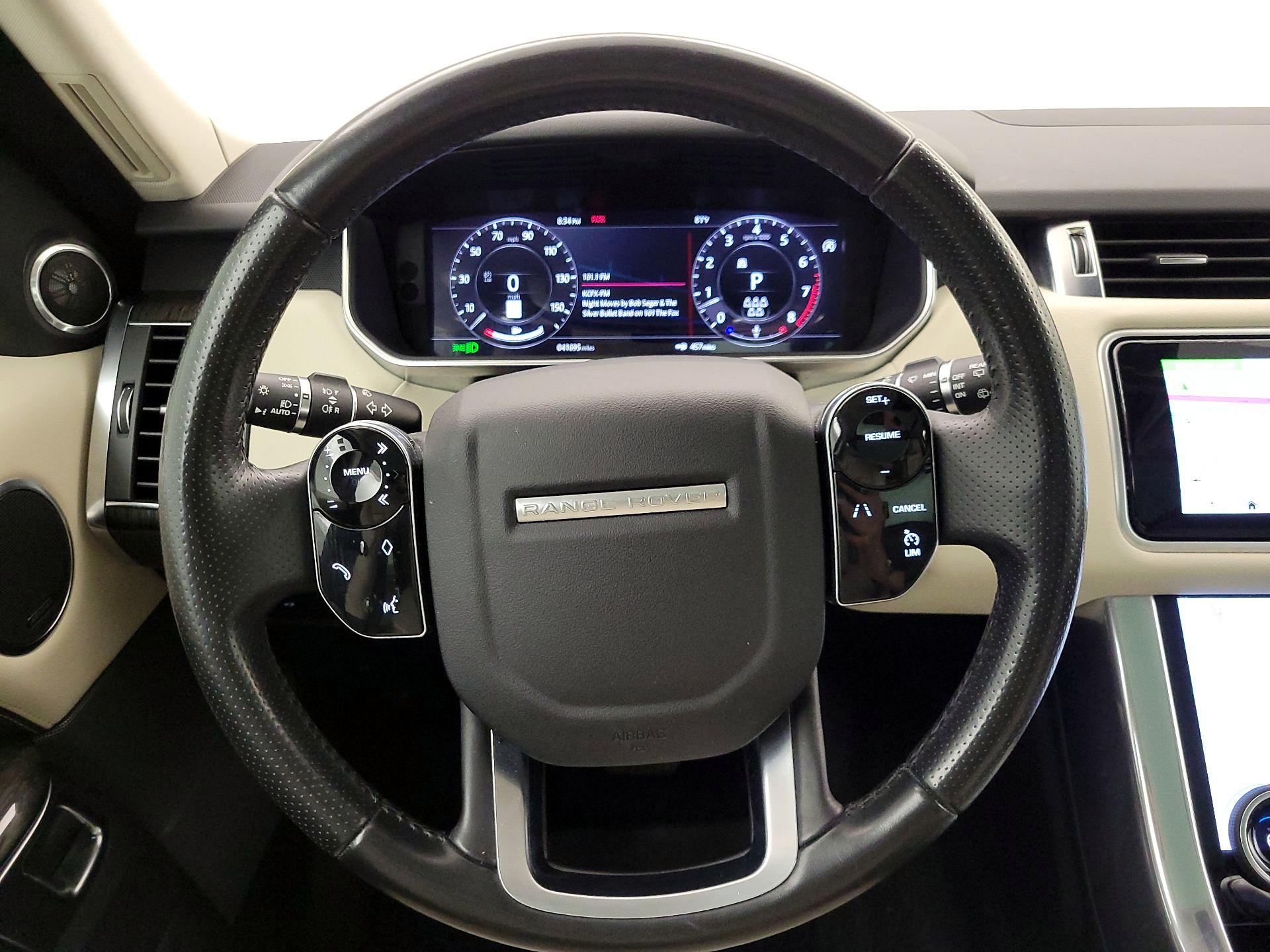 Thumbnail: 2020 Land Rover Range Rover Sport - 10