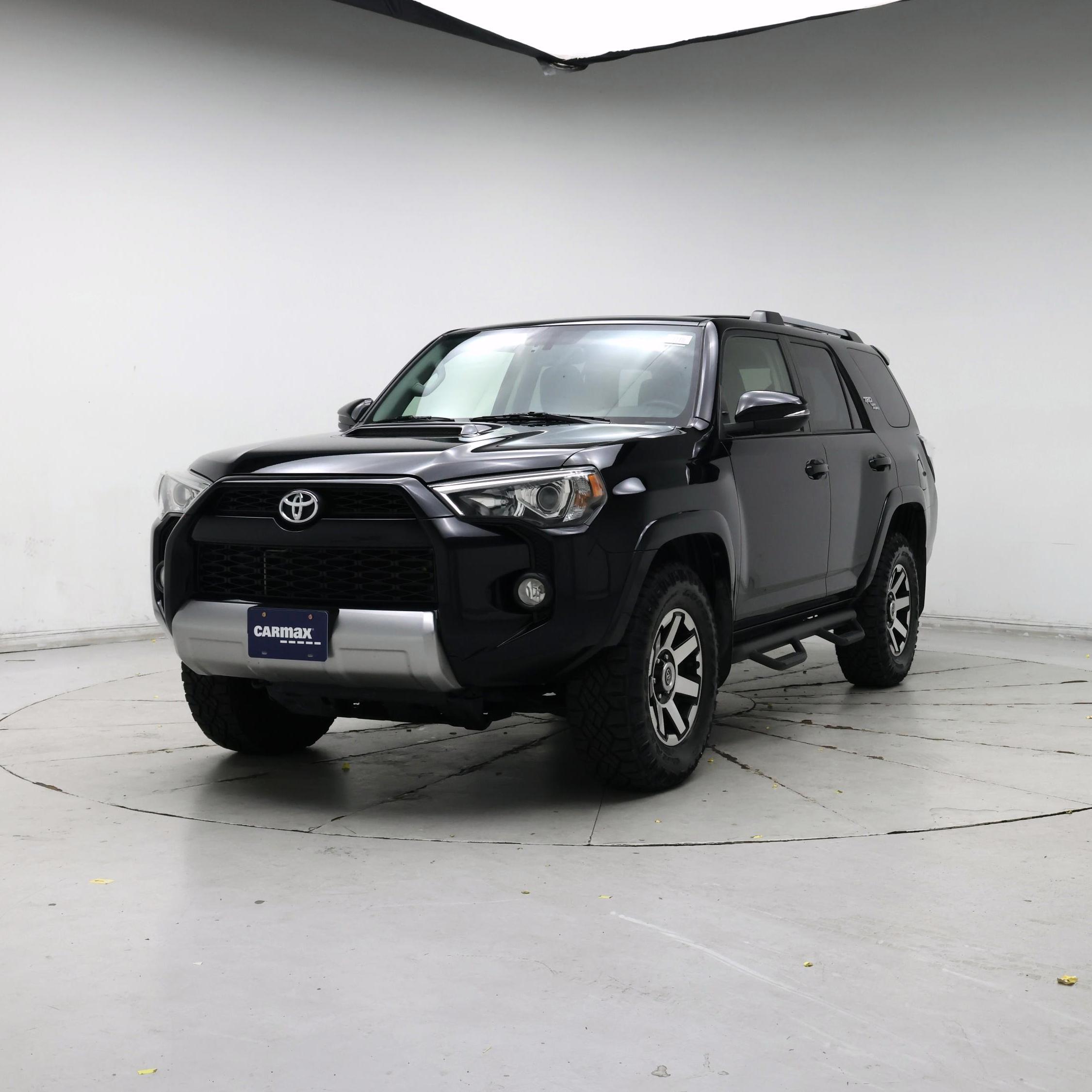 Thumbnail: 2017 Toyota 4Runner - 4