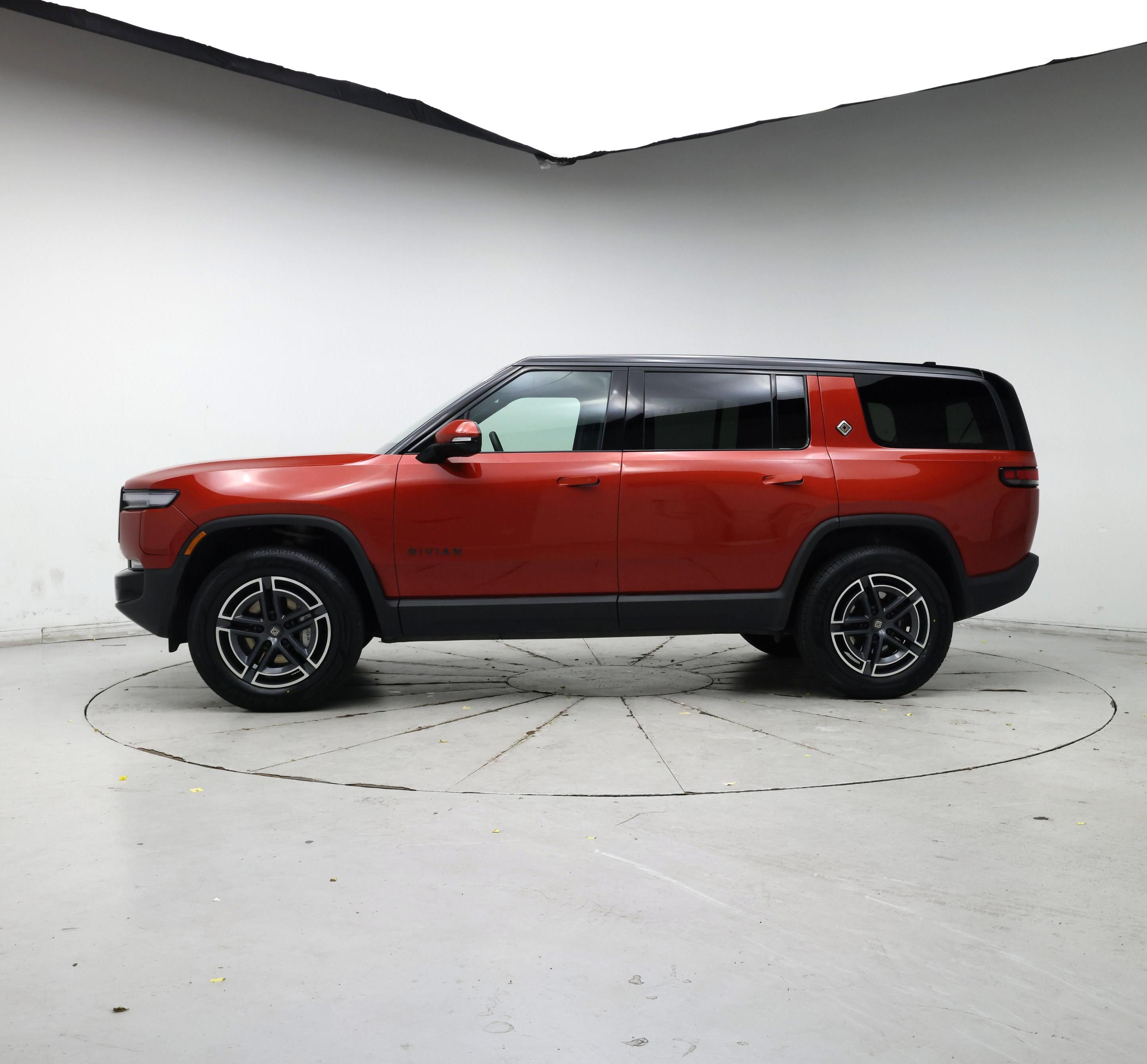 Thumbnail: 2025 Rivian R1S - 3